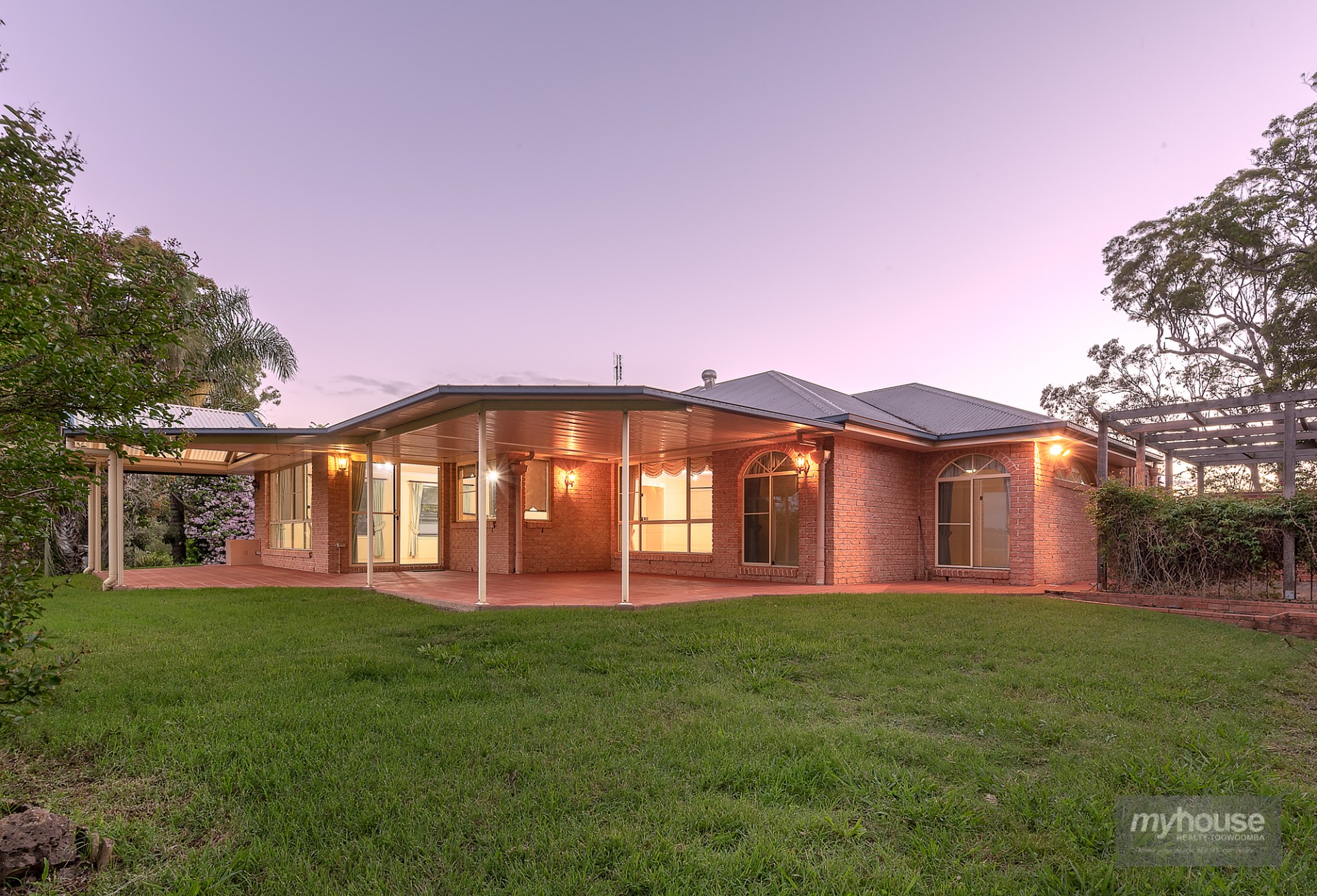 12 Tower Crescent, Gowrie Junction > myhouse realty Toowoomba