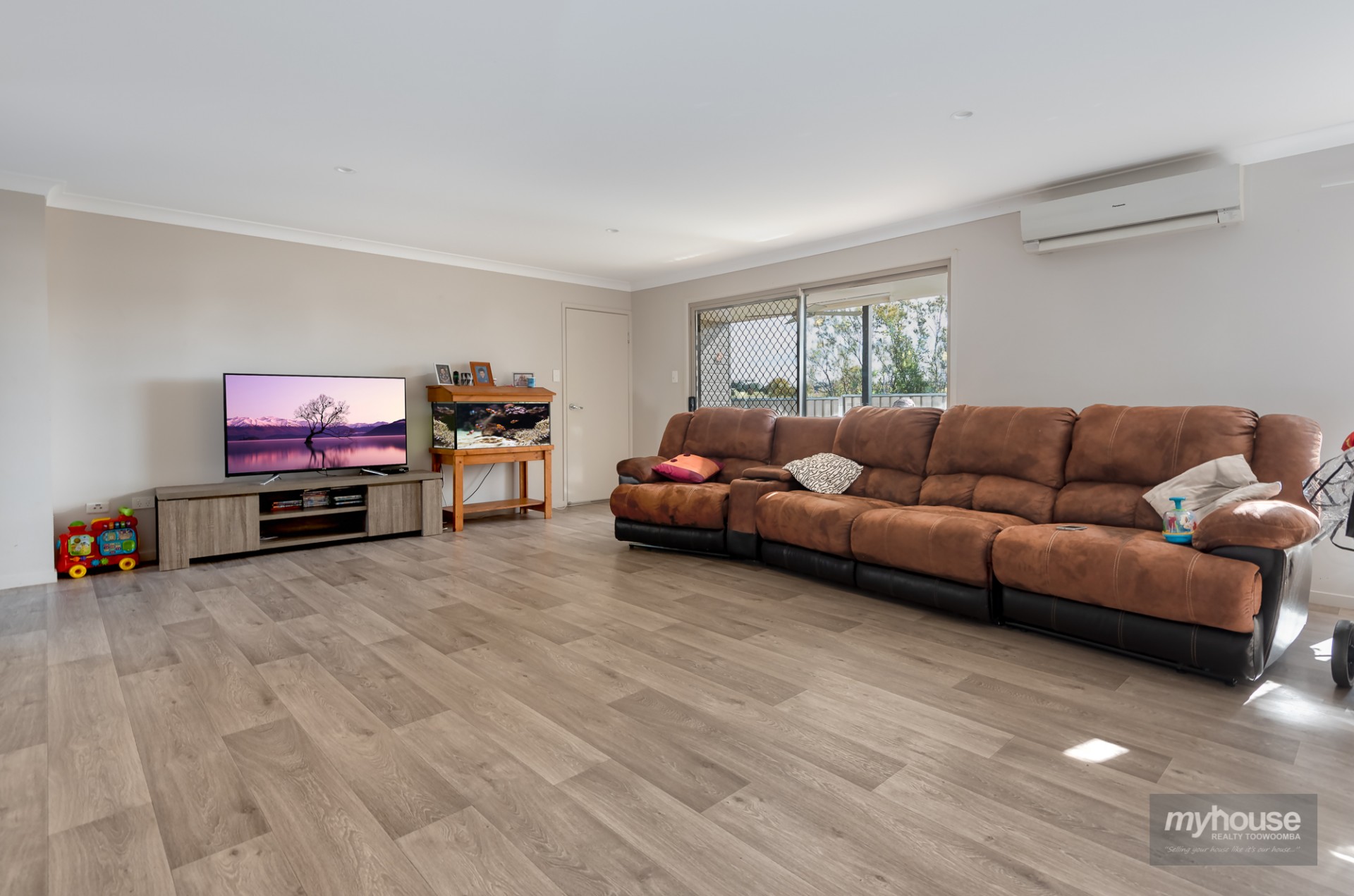 Open for inspection in Wilsonton