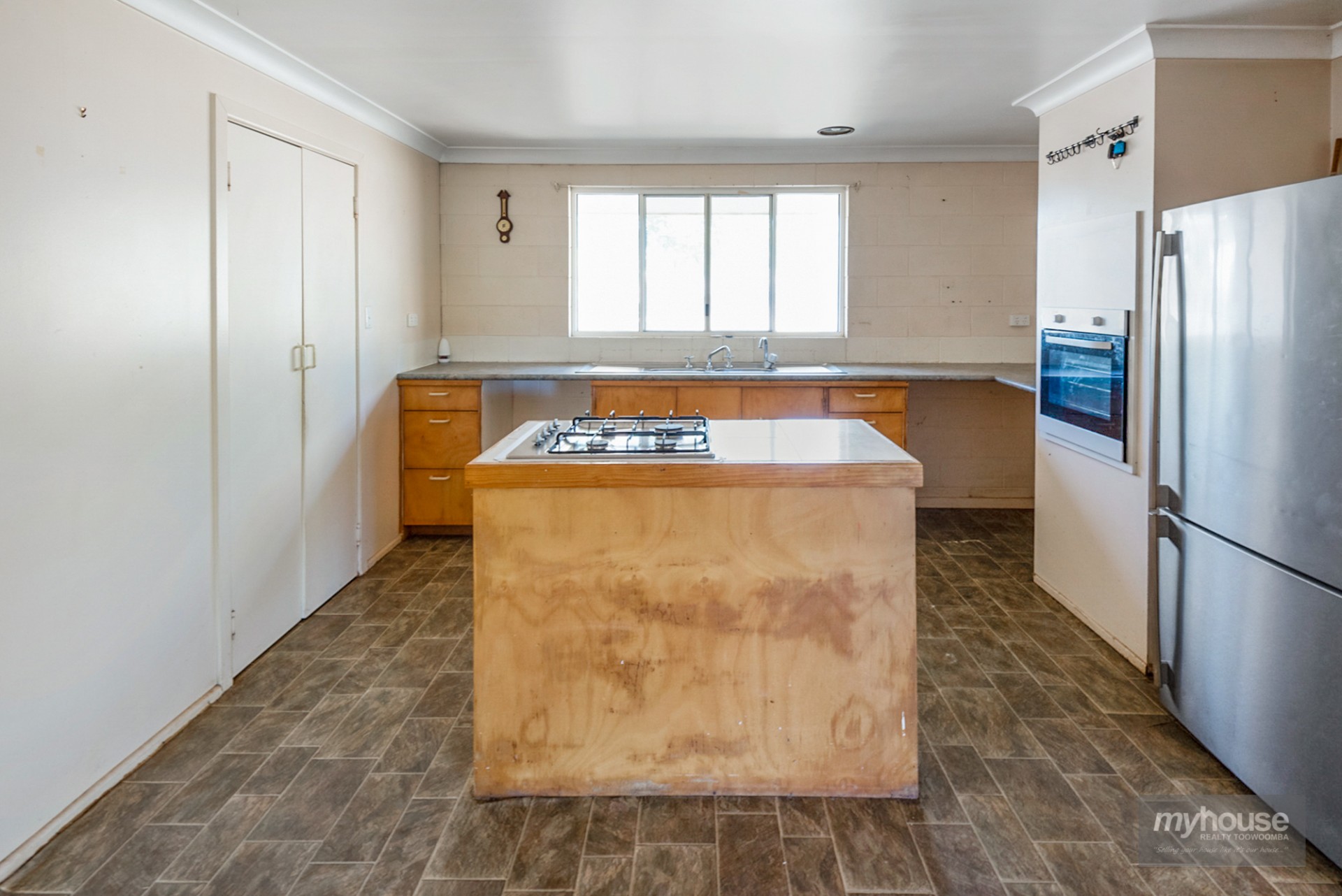 Open for inspection in Postmans Ridge