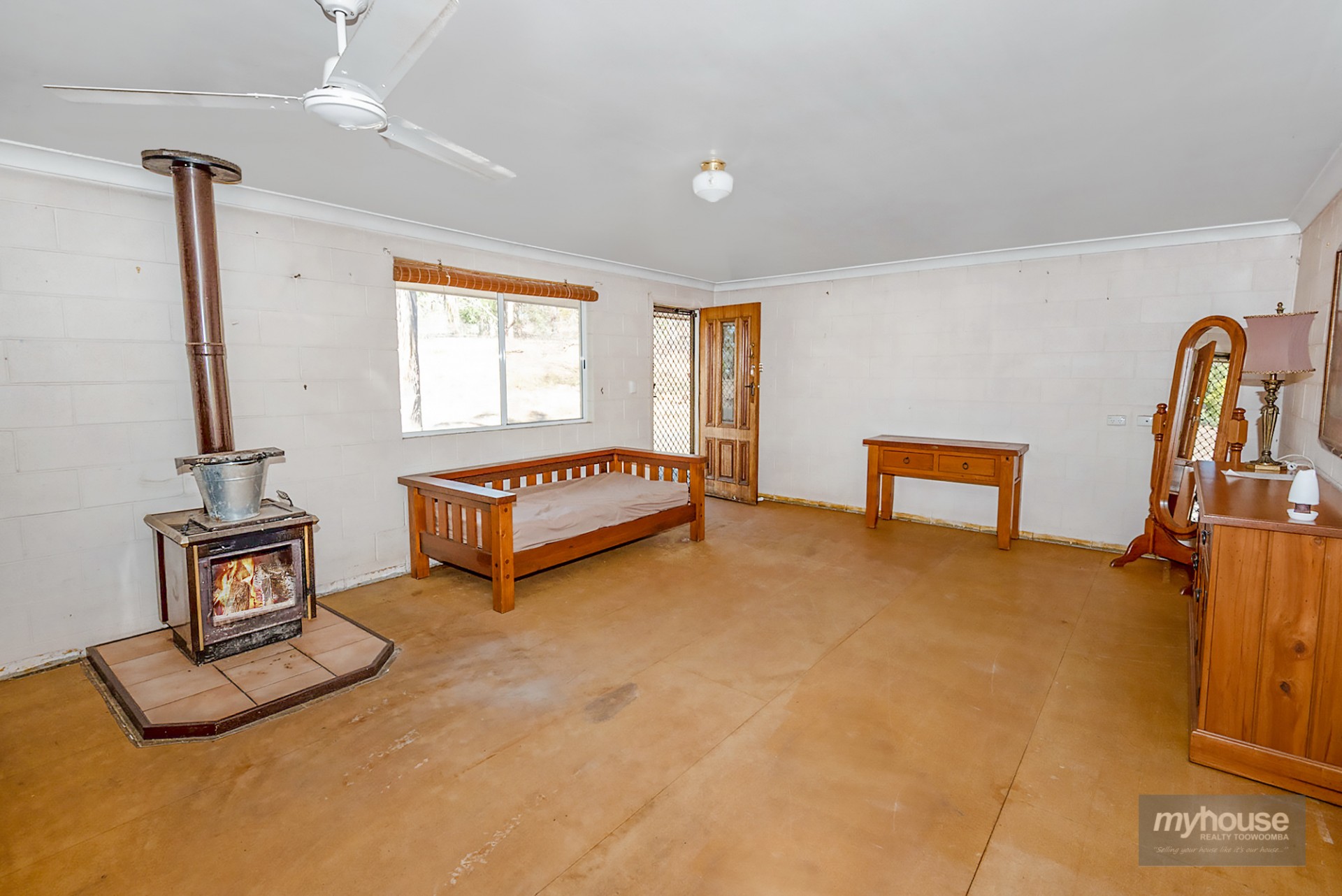 Real Estate in Postmans Ridge