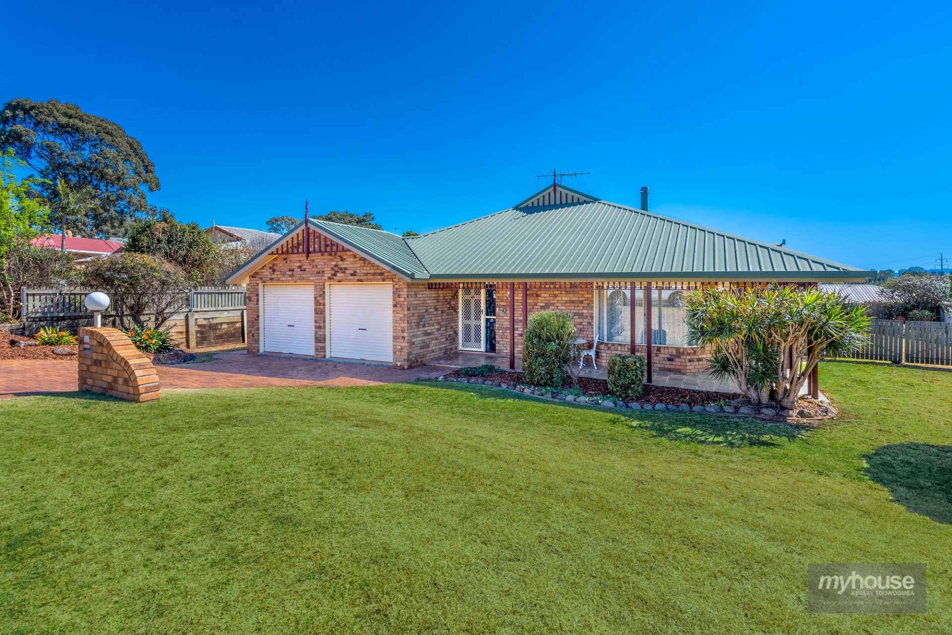 7 Araluen Court, Kearneys Spring > myhouse realty Toowoomba