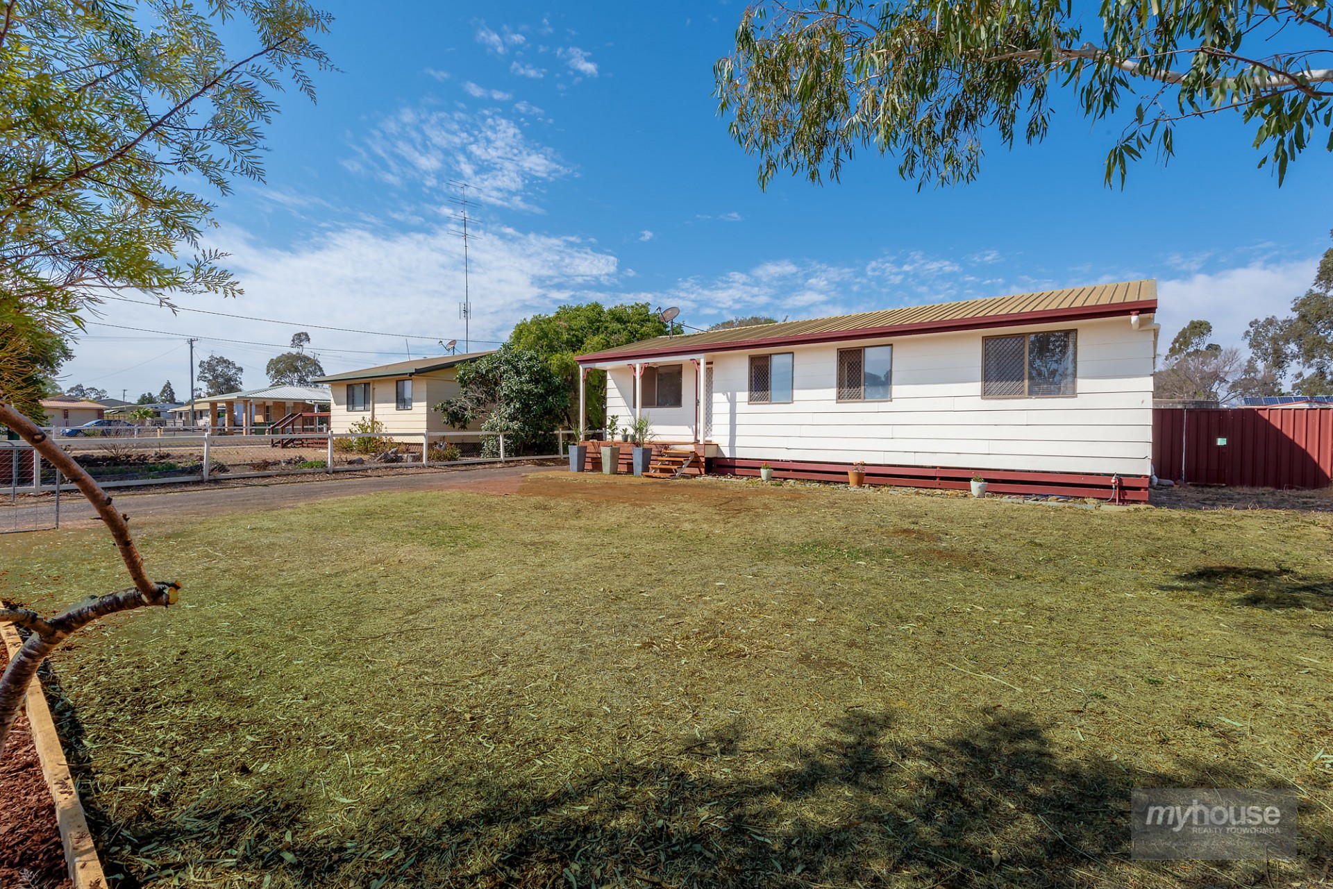 Real Estate in Cambooya