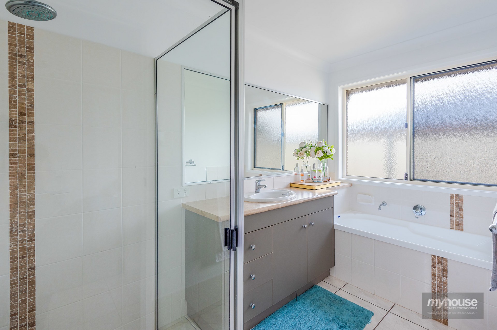 Real Estate in Darling Heights