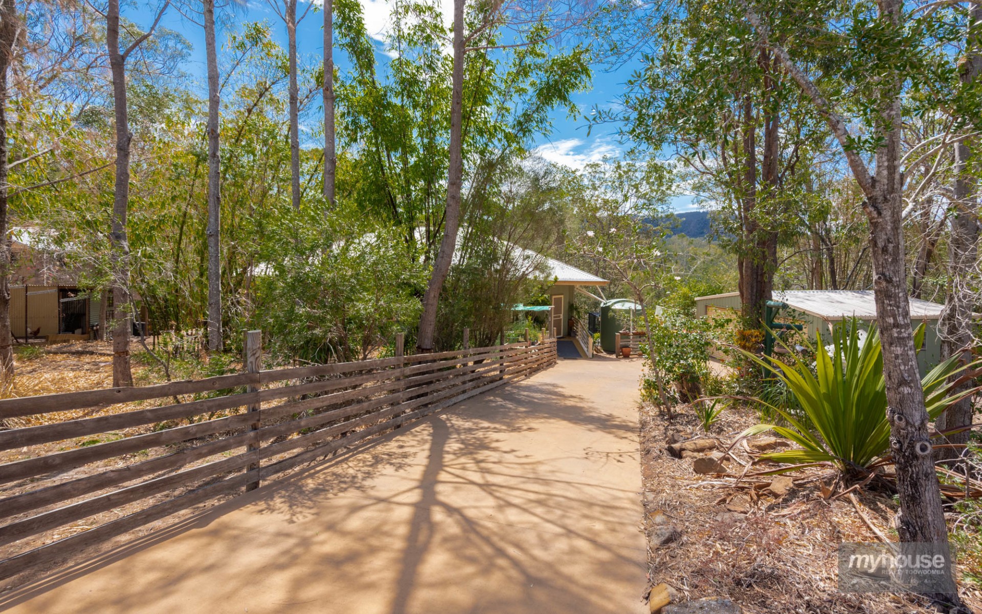 Real Estate in Withcott