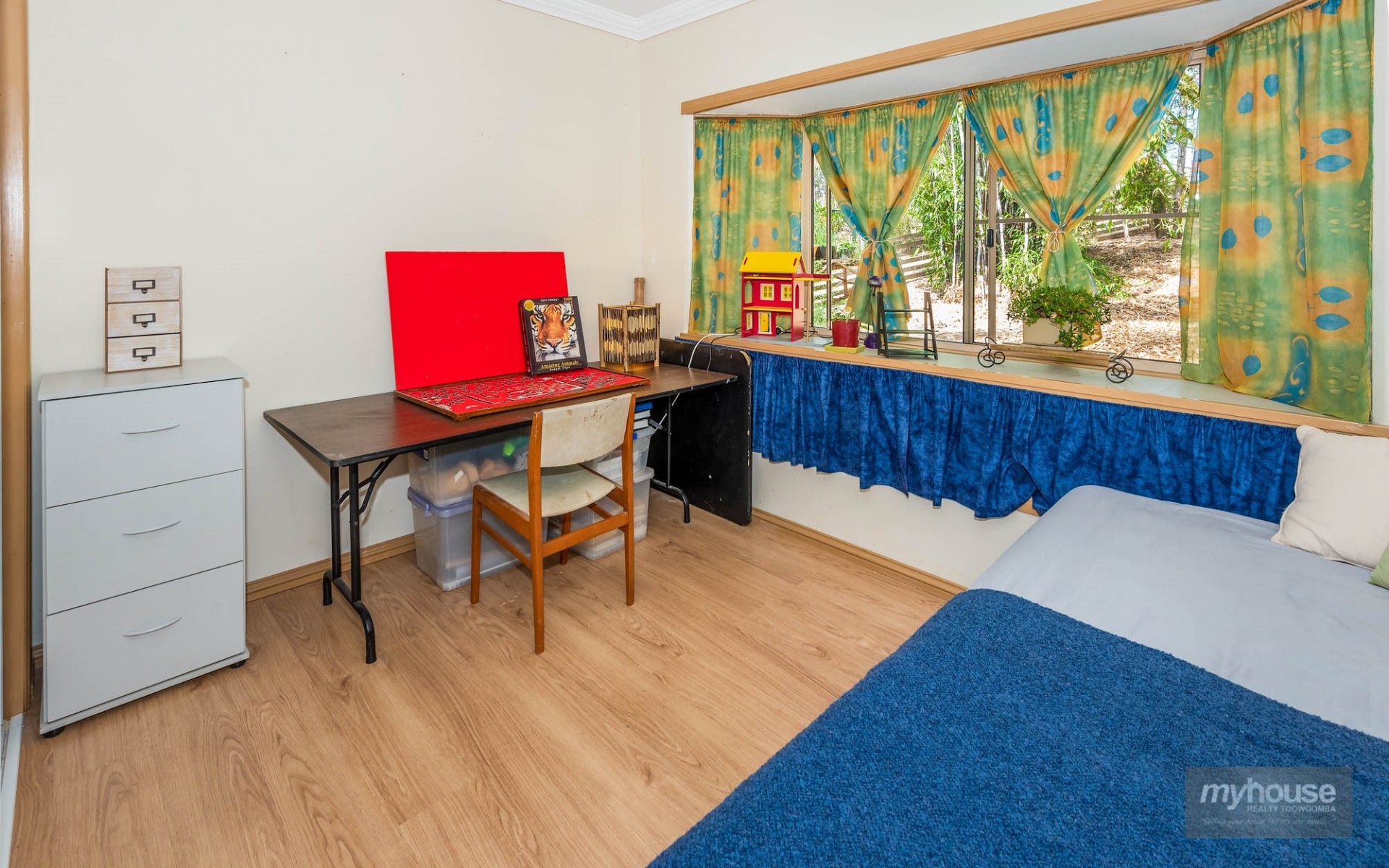 Real Estate in Withcott
