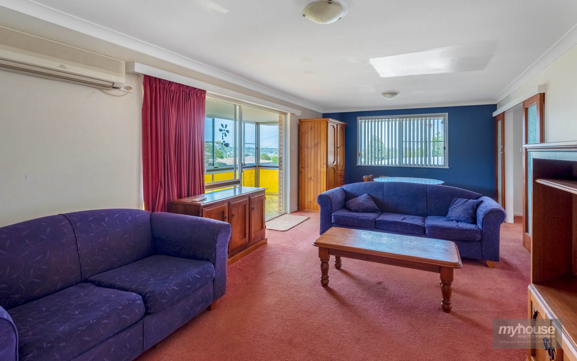 Harlaxton real estate Sold