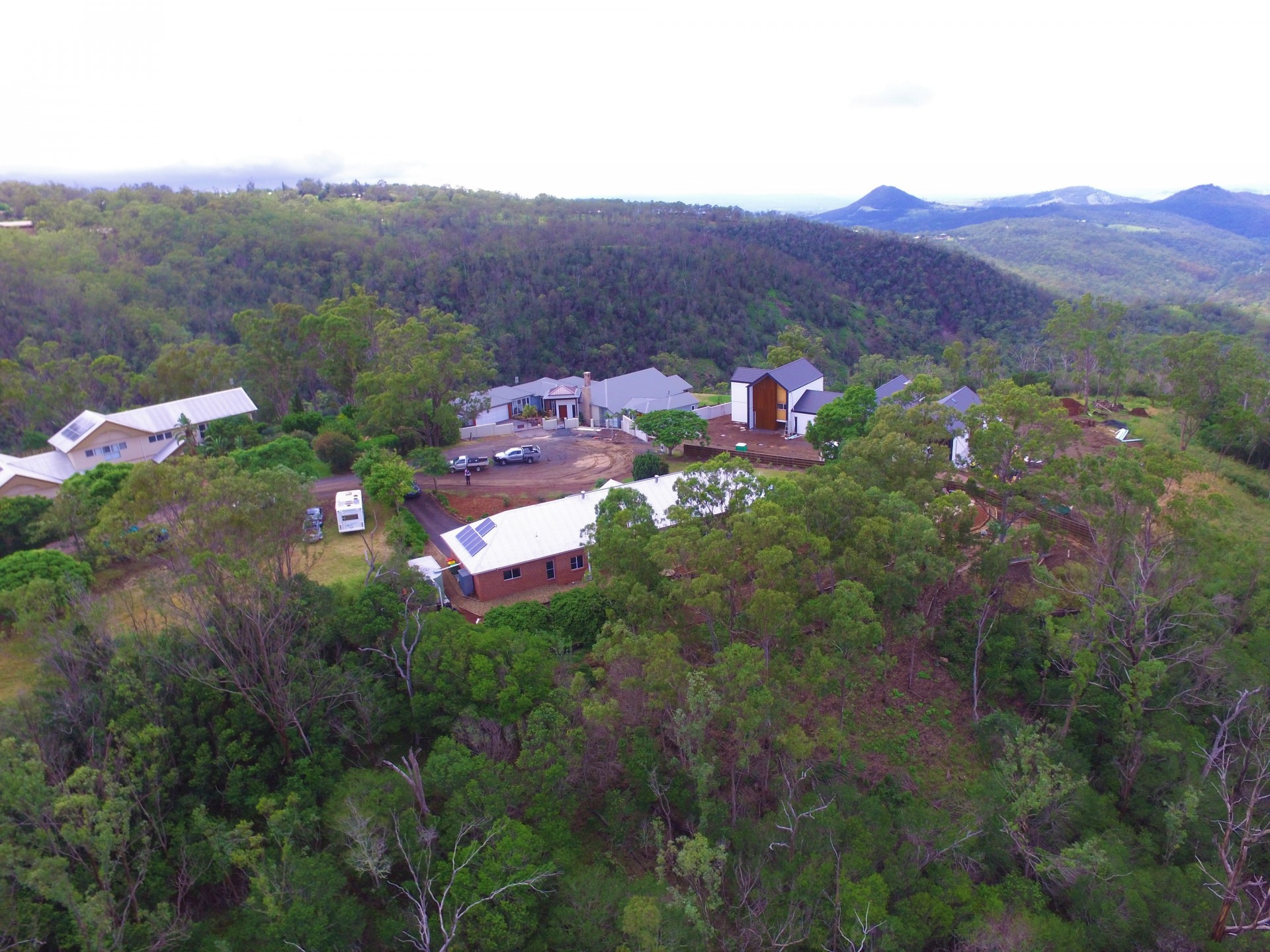 Real Estate in Middle Ridge