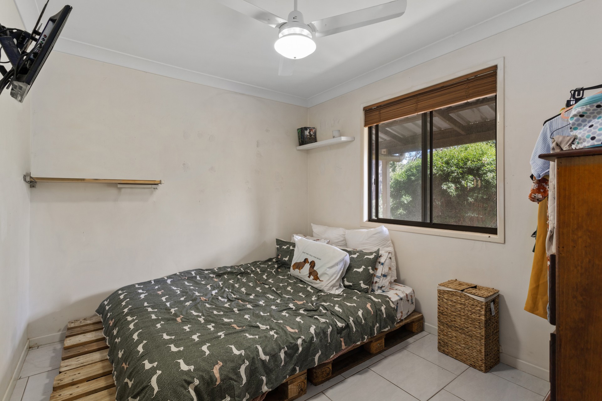 Real Estate in Withcott