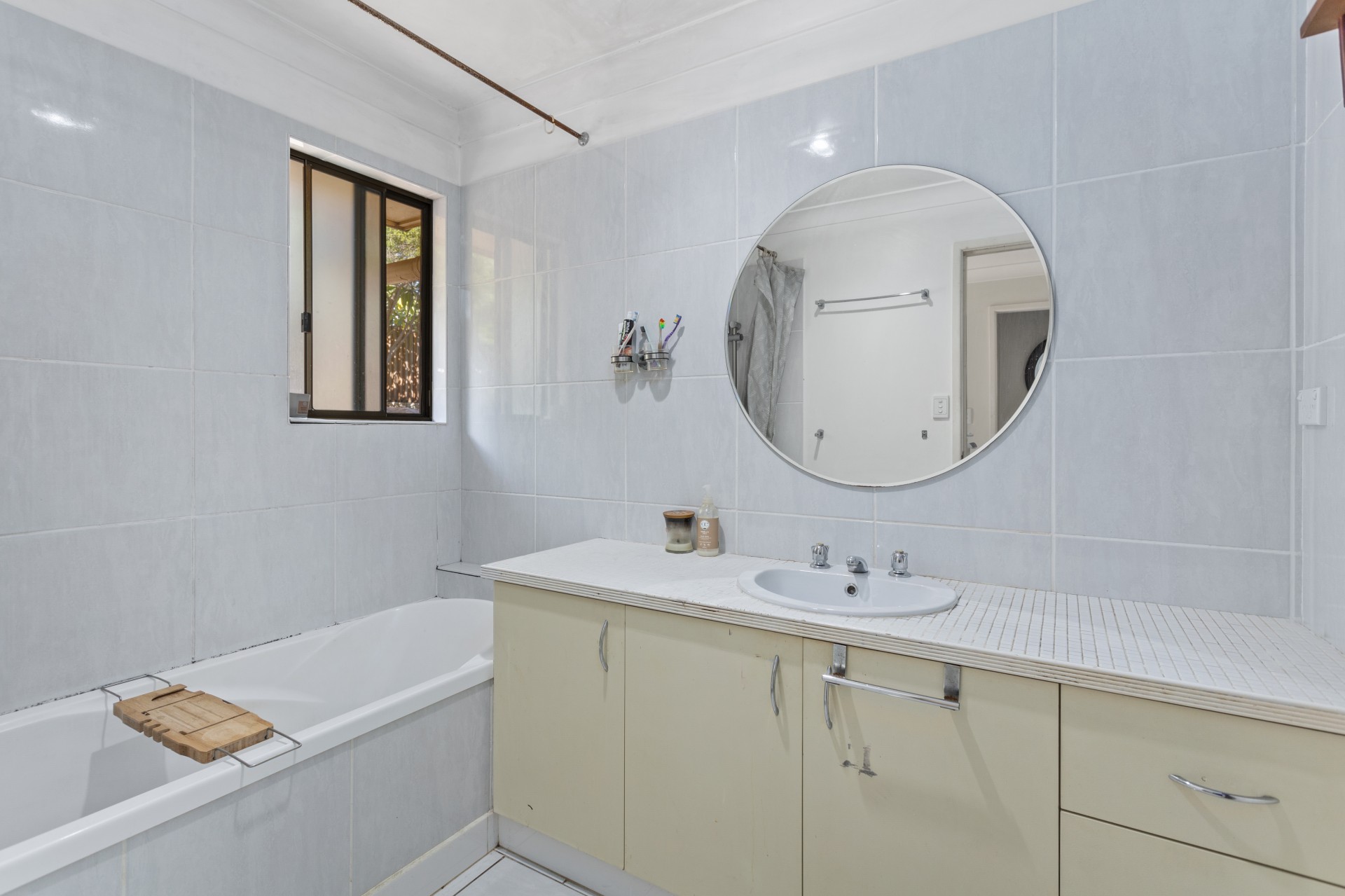 Real Estate in Withcott