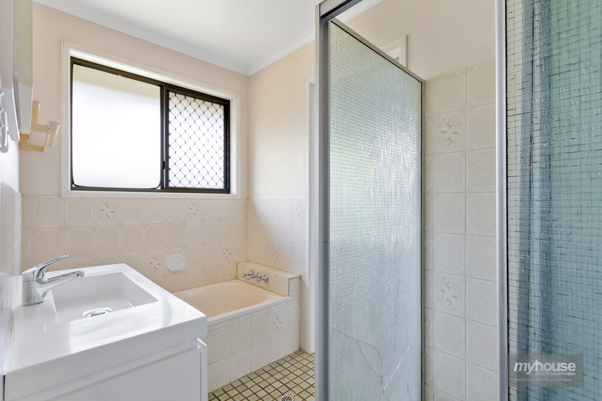 Real Estate in Wilsonton Heights