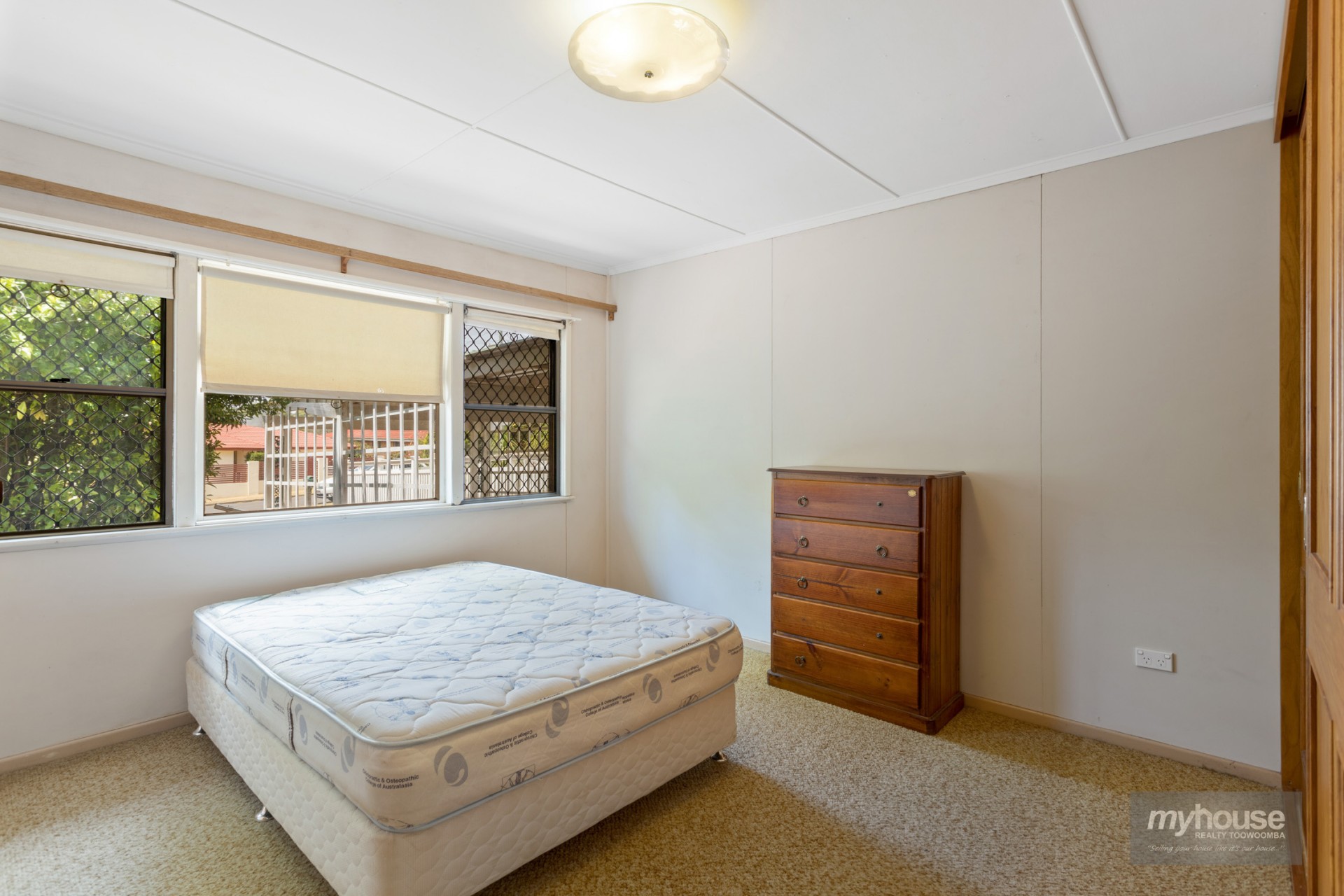 Open for inspection in Centenary Heights