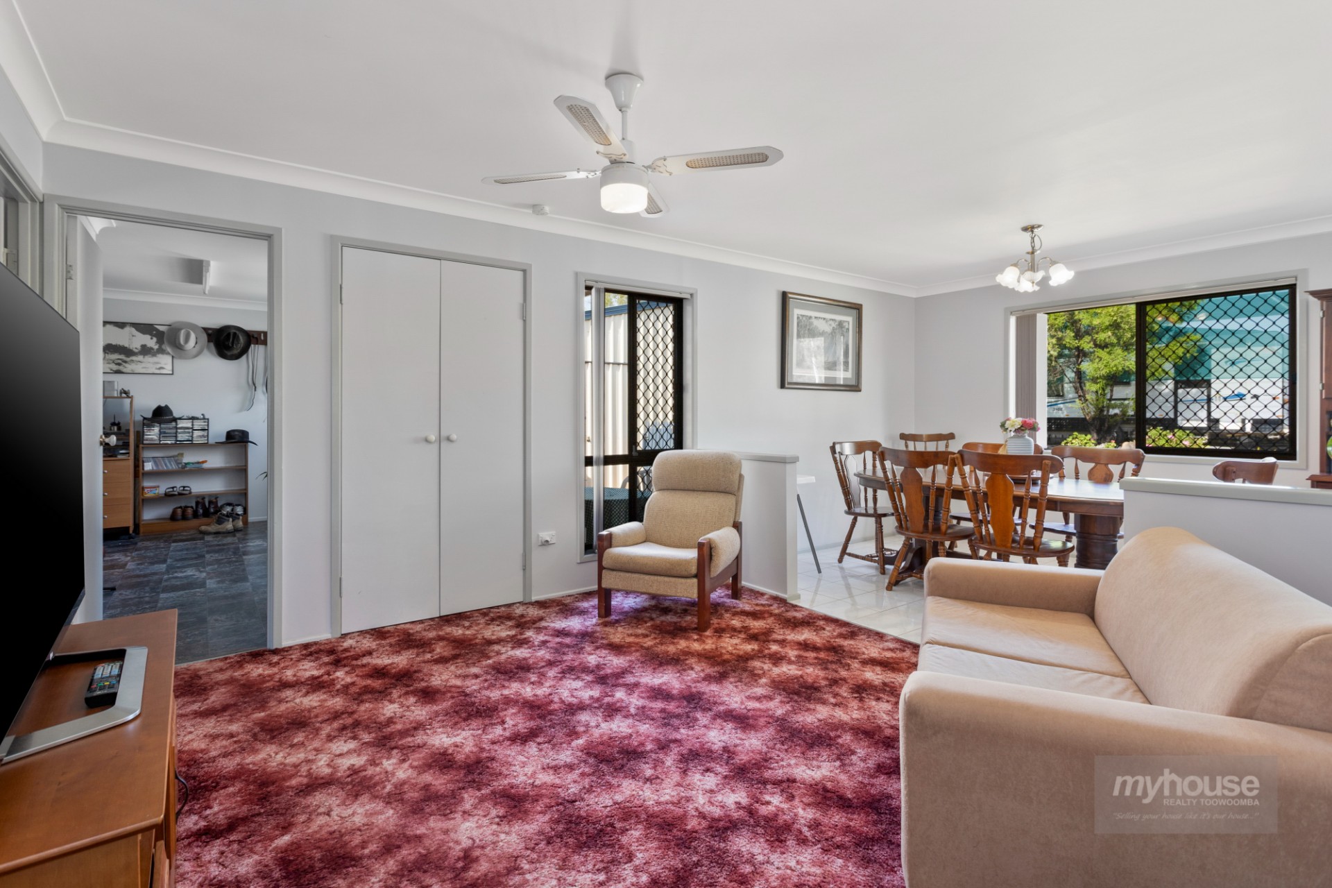 Real Estate in Glenvale