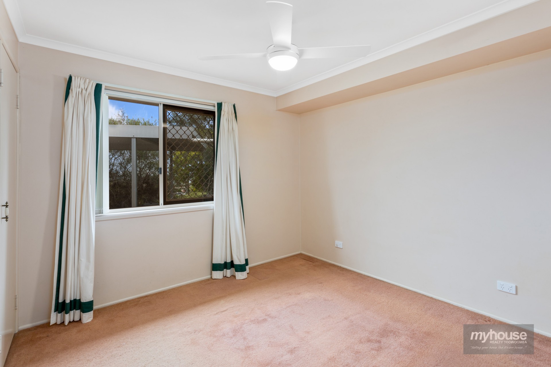 Open for inspection in Newtown