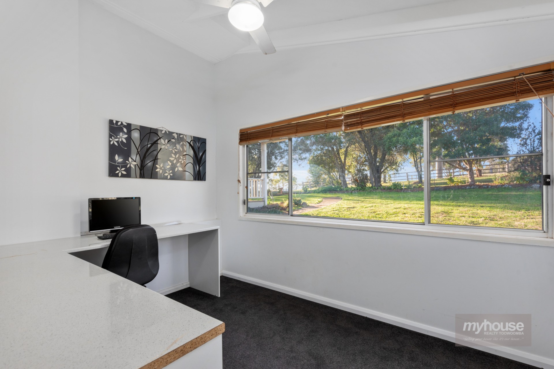 Real Estate in Mount Rascal