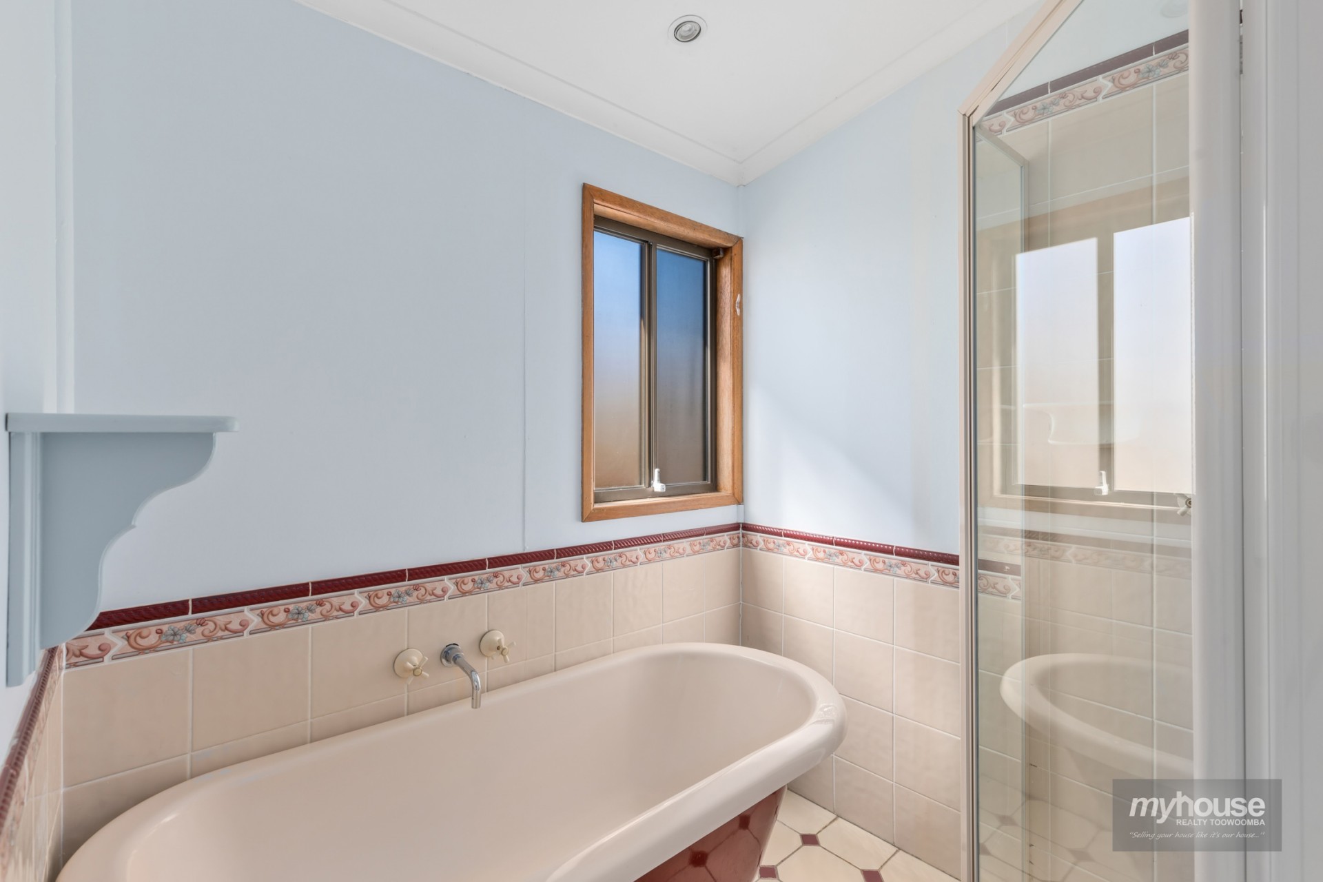 Real Estate in Harristown