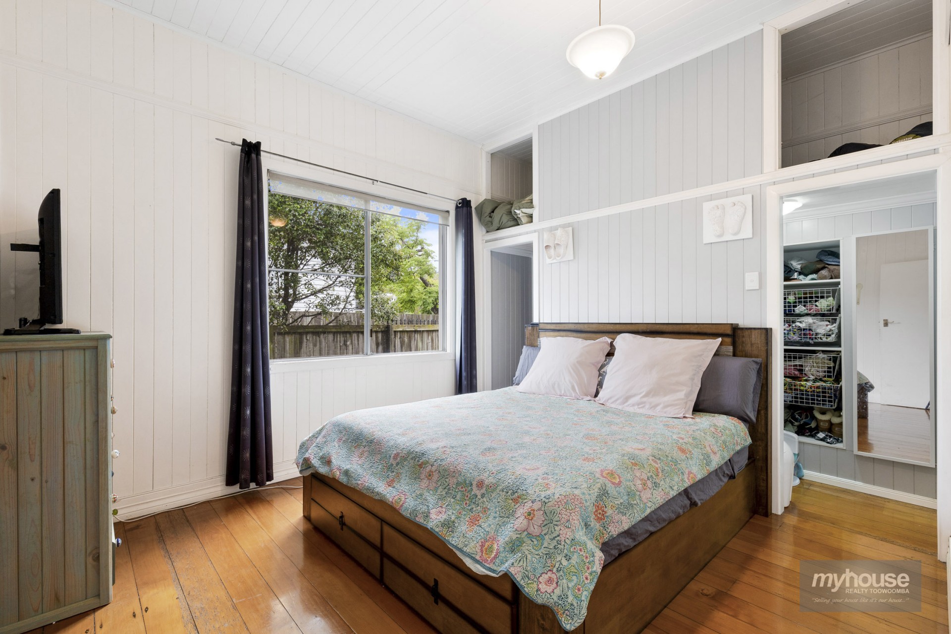 Open for inspection in Mount Lofty