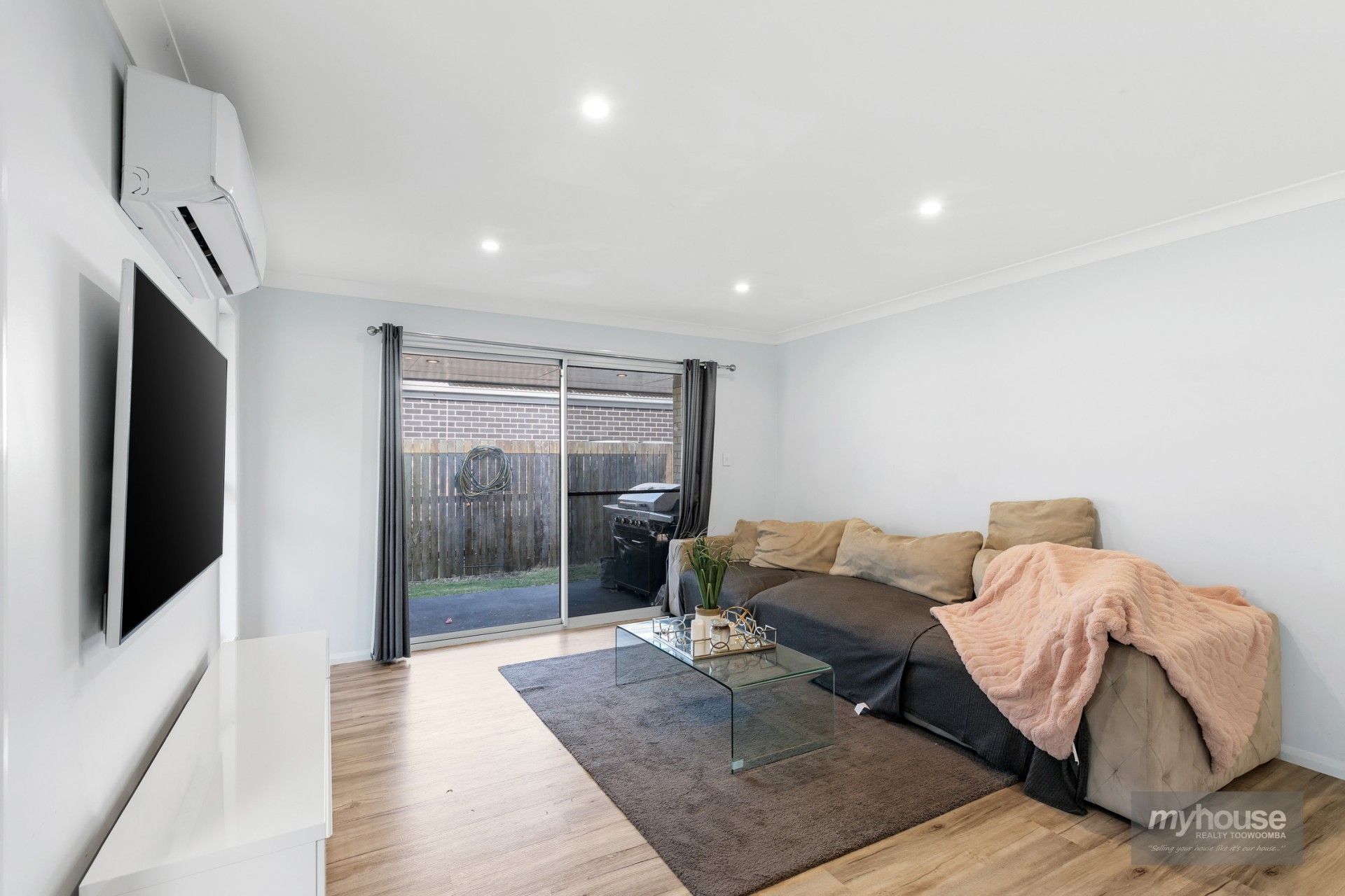 Open for inspection in Glenvale
