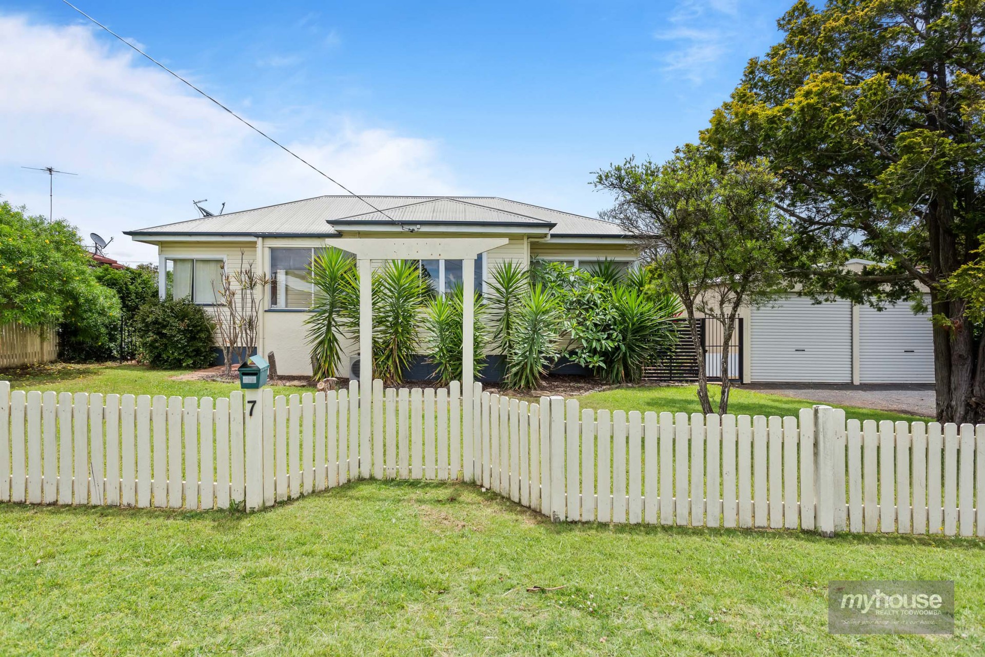 Real Estate in Newtown