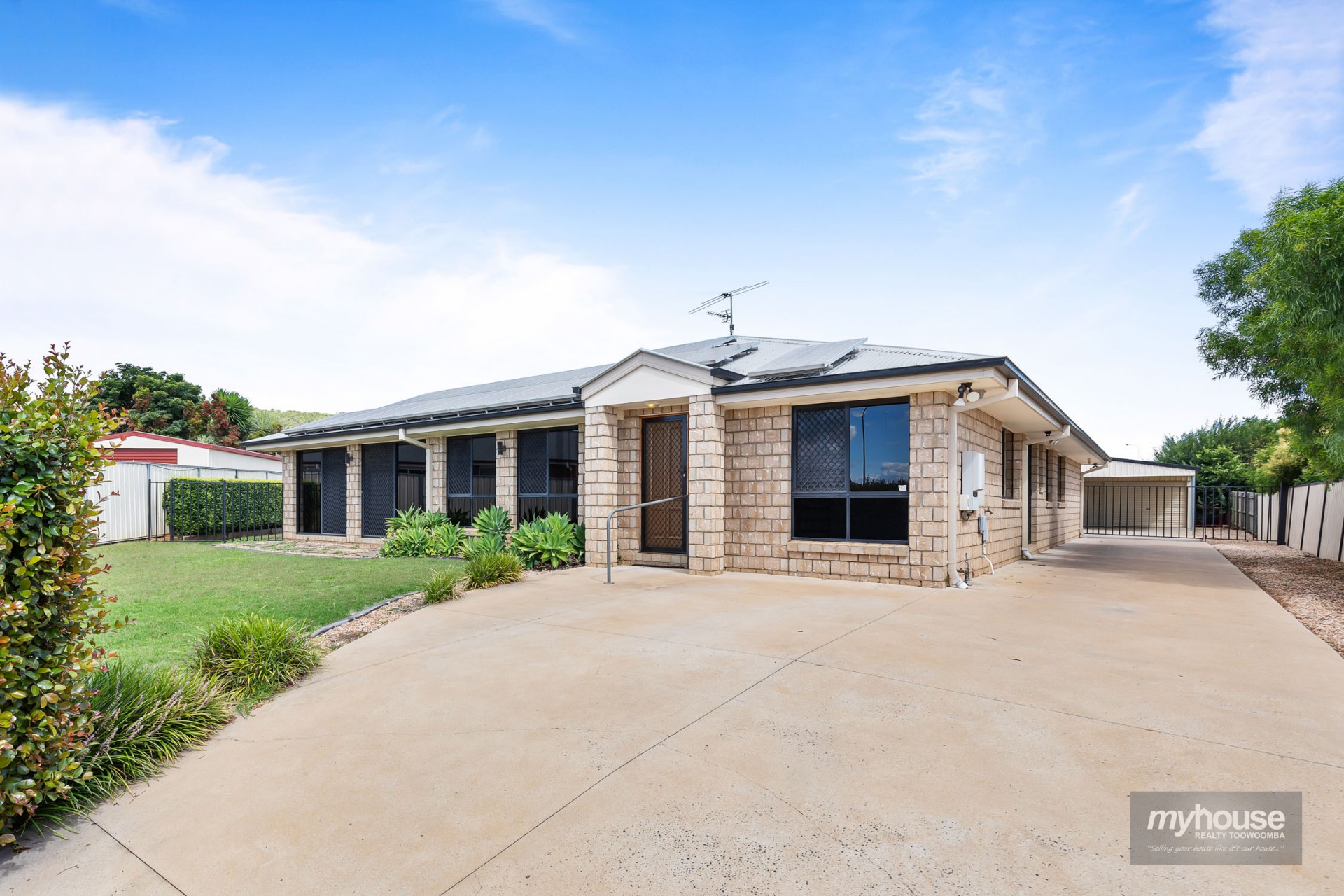 Property Sold in Westbrook