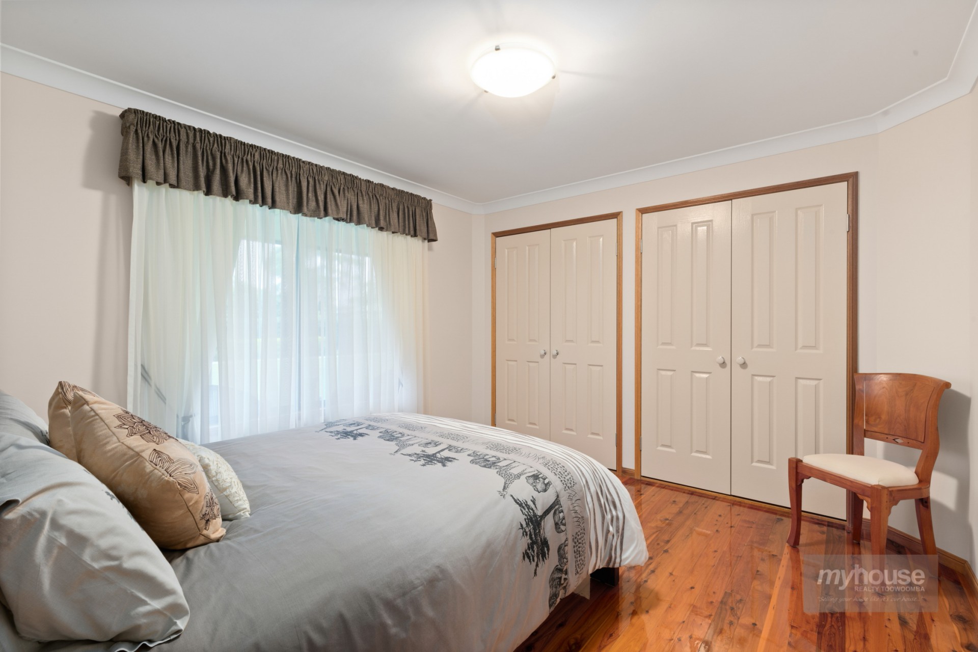 Real Estate in Cotswold Hills