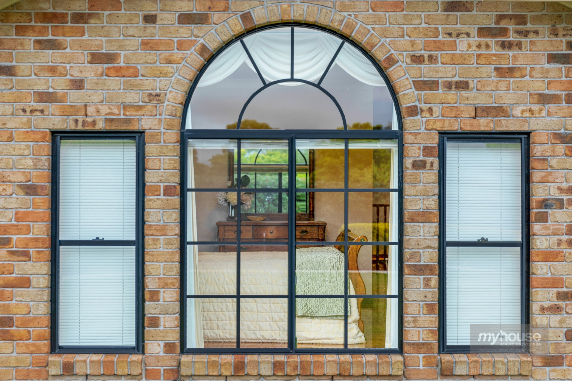 Real Estate in Cotswold Hills