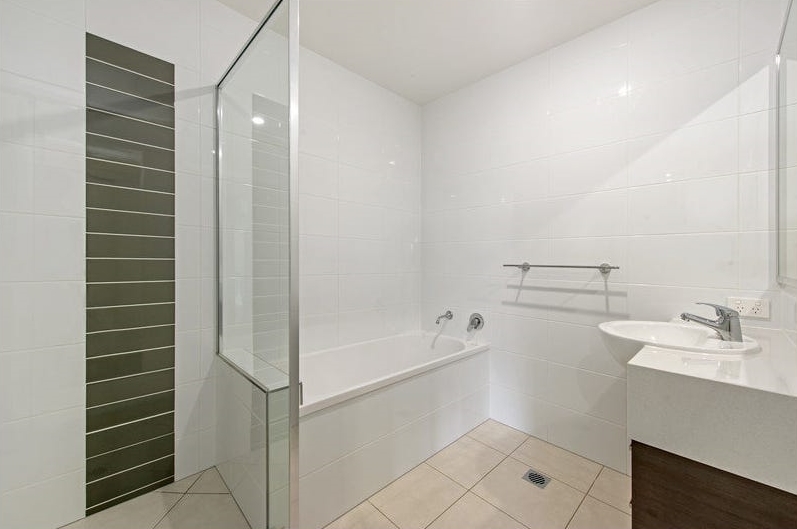 Real Estate in Glenvale