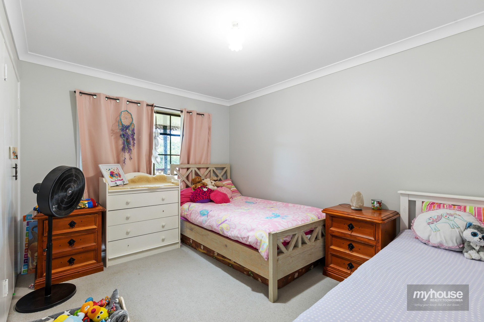 Real Estate in Kingsthorpe