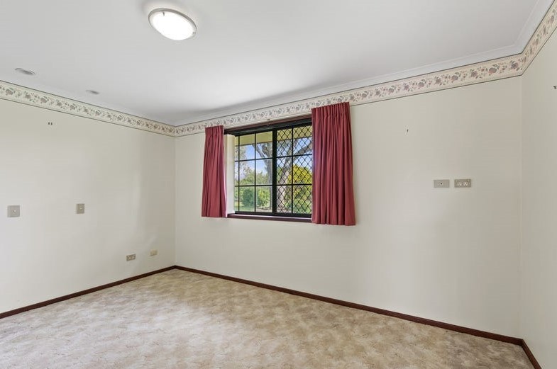 Real Estate in Cotswold Hills