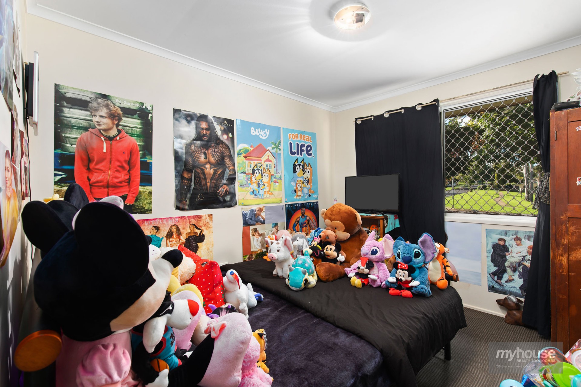 Open for inspection in Wilsonton Heights