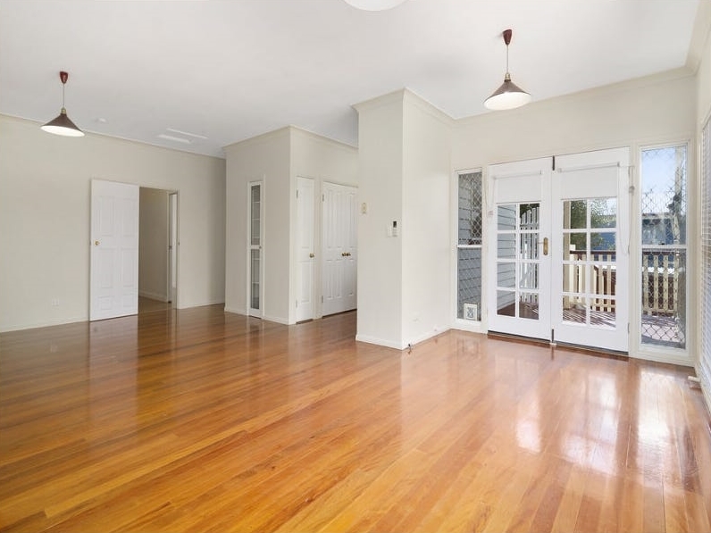 Kearneys Spring real estate Sold