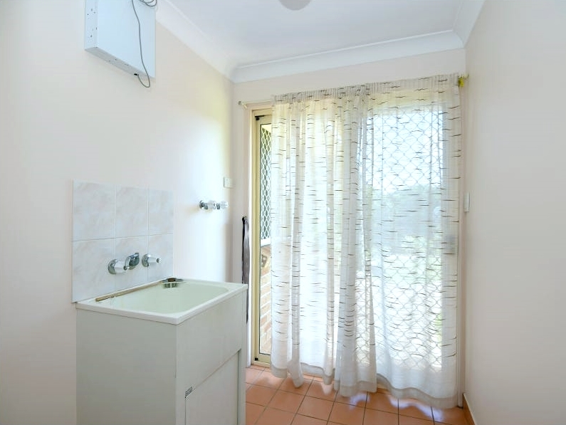 Real Estate in Glenvale