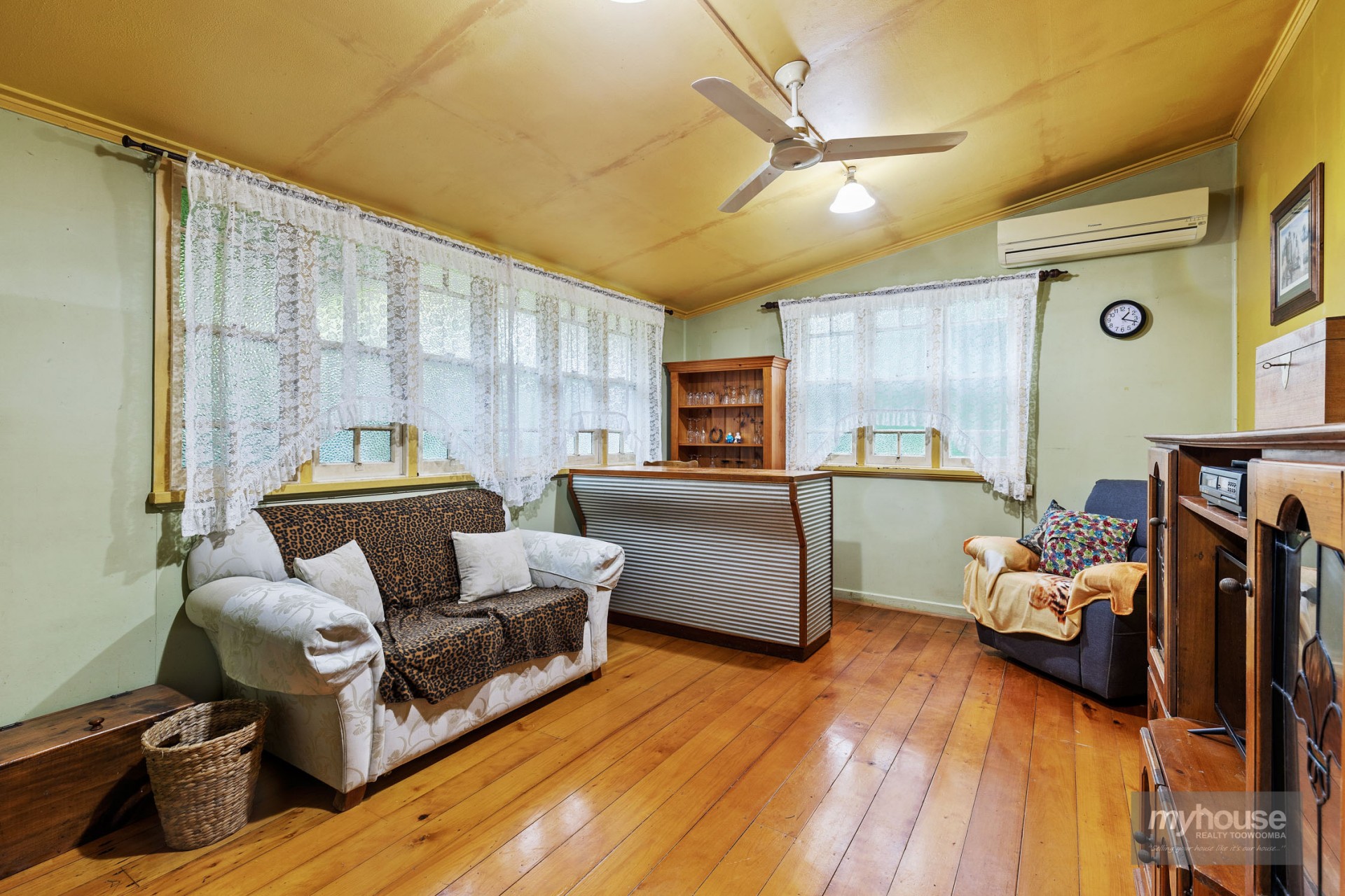 Open for inspection in Mount Lofty