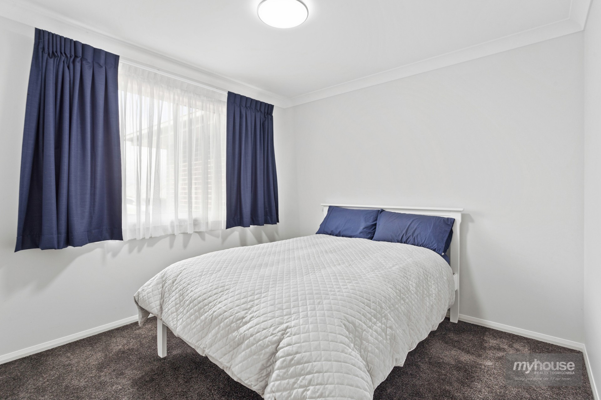 Real Estate in Glenvale