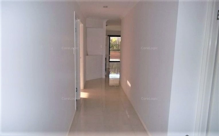 Real Estate in Glenvale