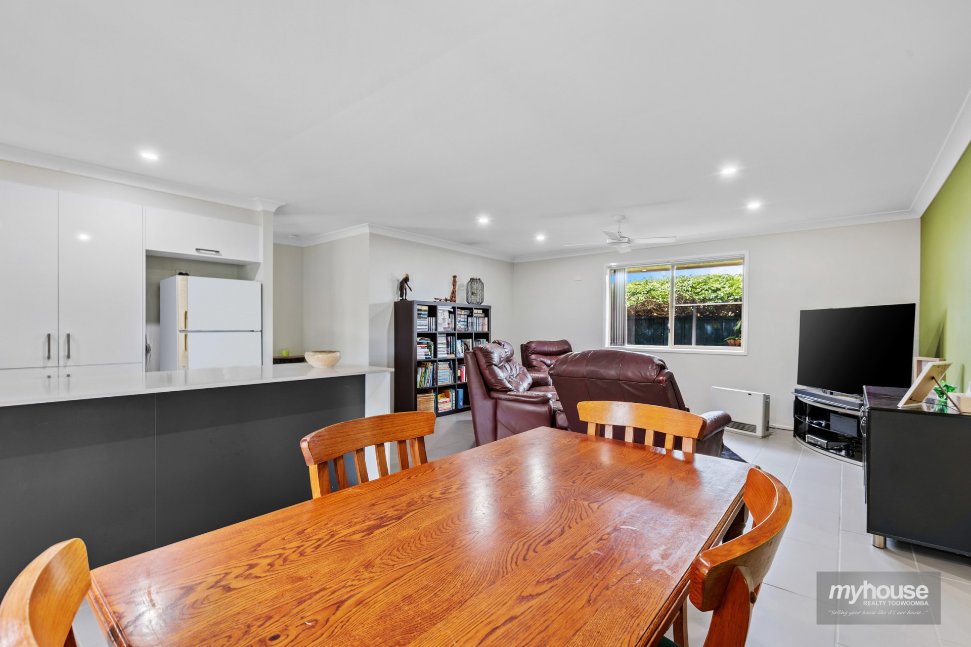 11 Blueberry Ash Court, Glenvale > myhouse realty Toowoomba
