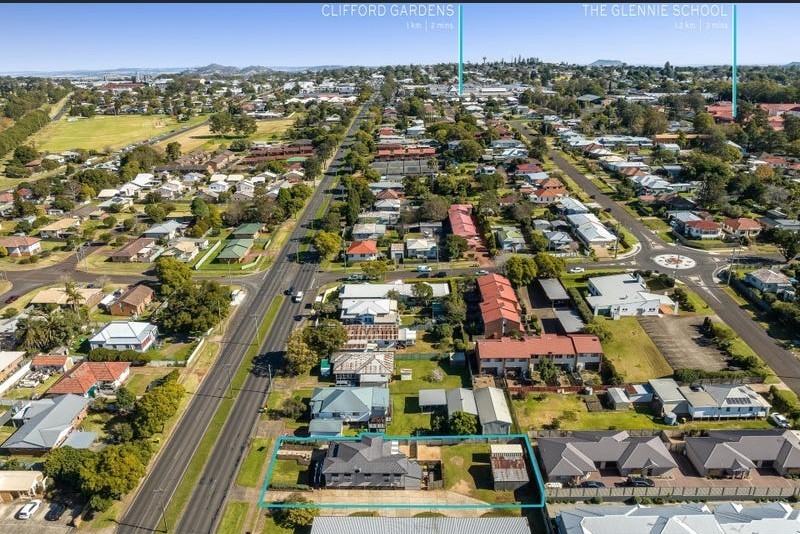 Real Estate in Newtown