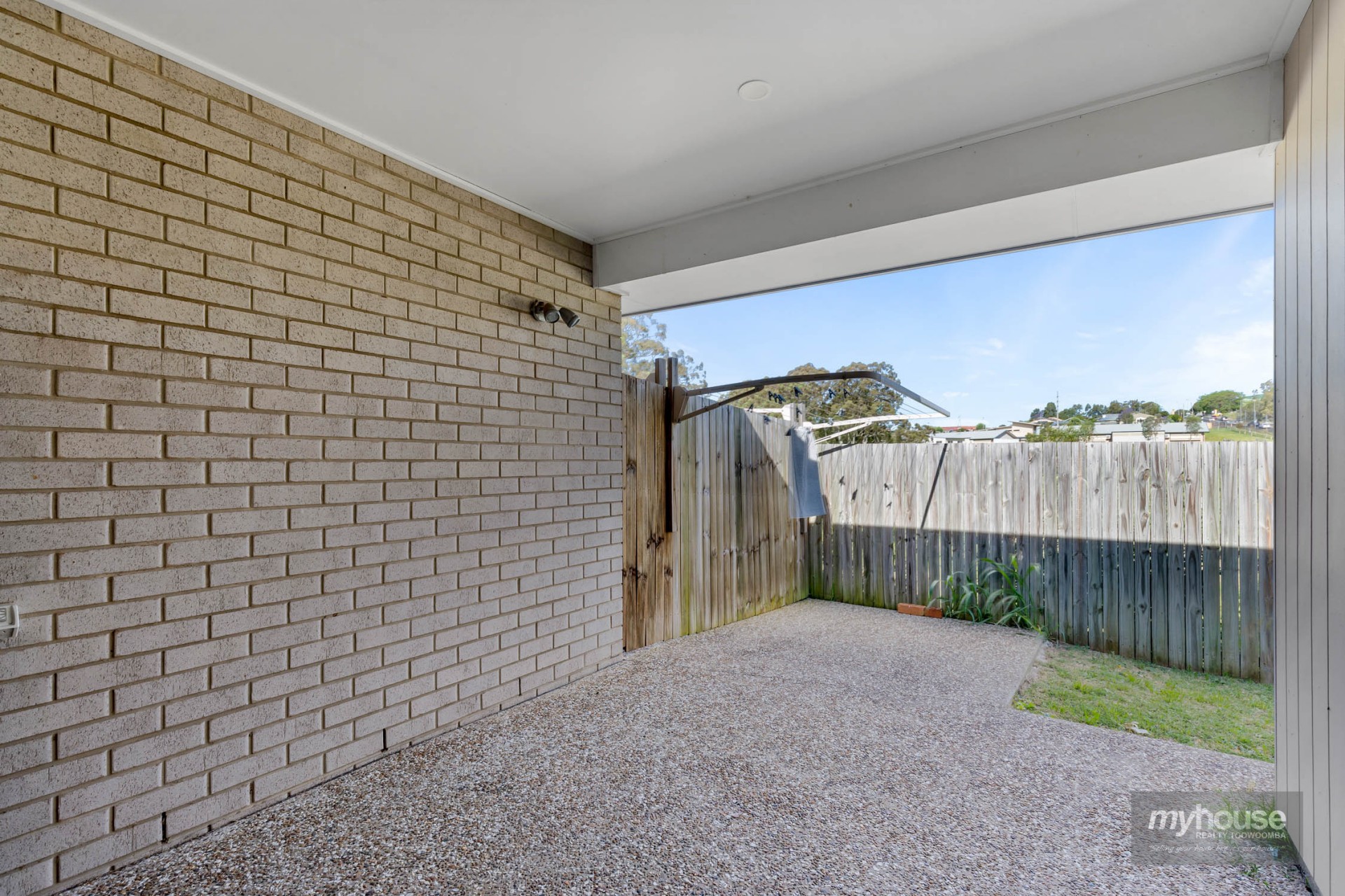 Real Estate in Glenvale