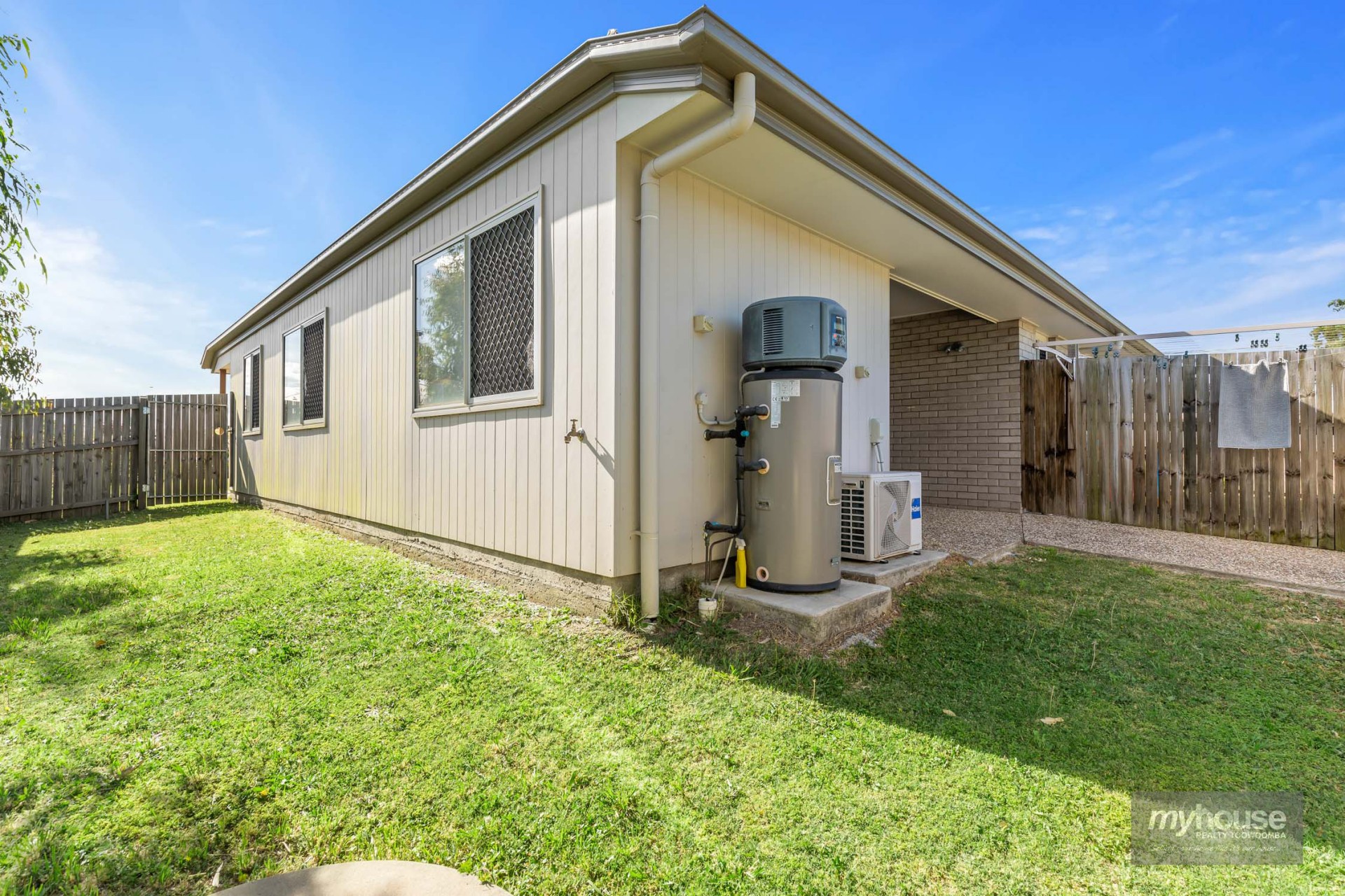 Real Estate in Glenvale