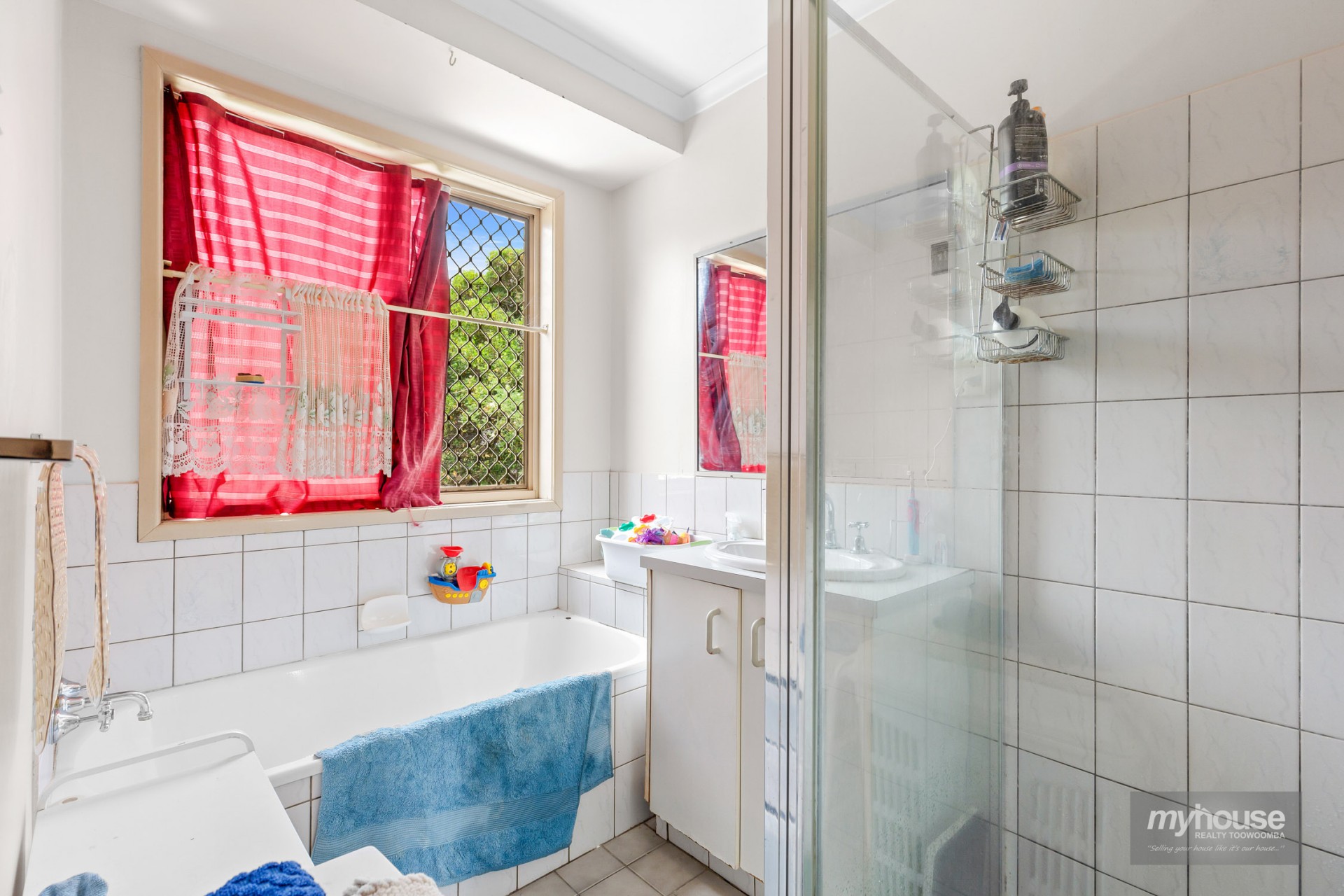 Real Estate in Wilsonton Heights