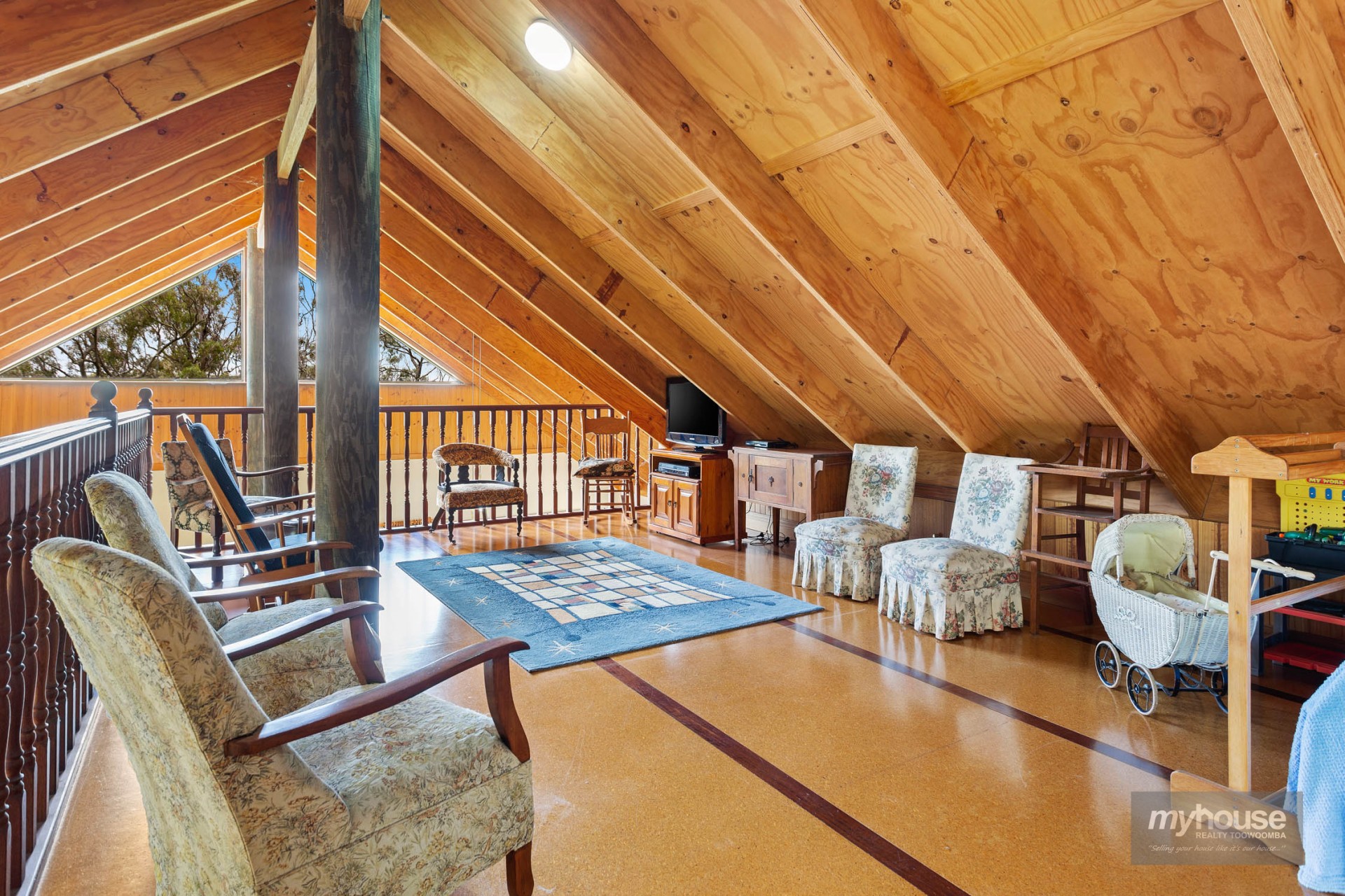 Real Estate in Mount Rascal