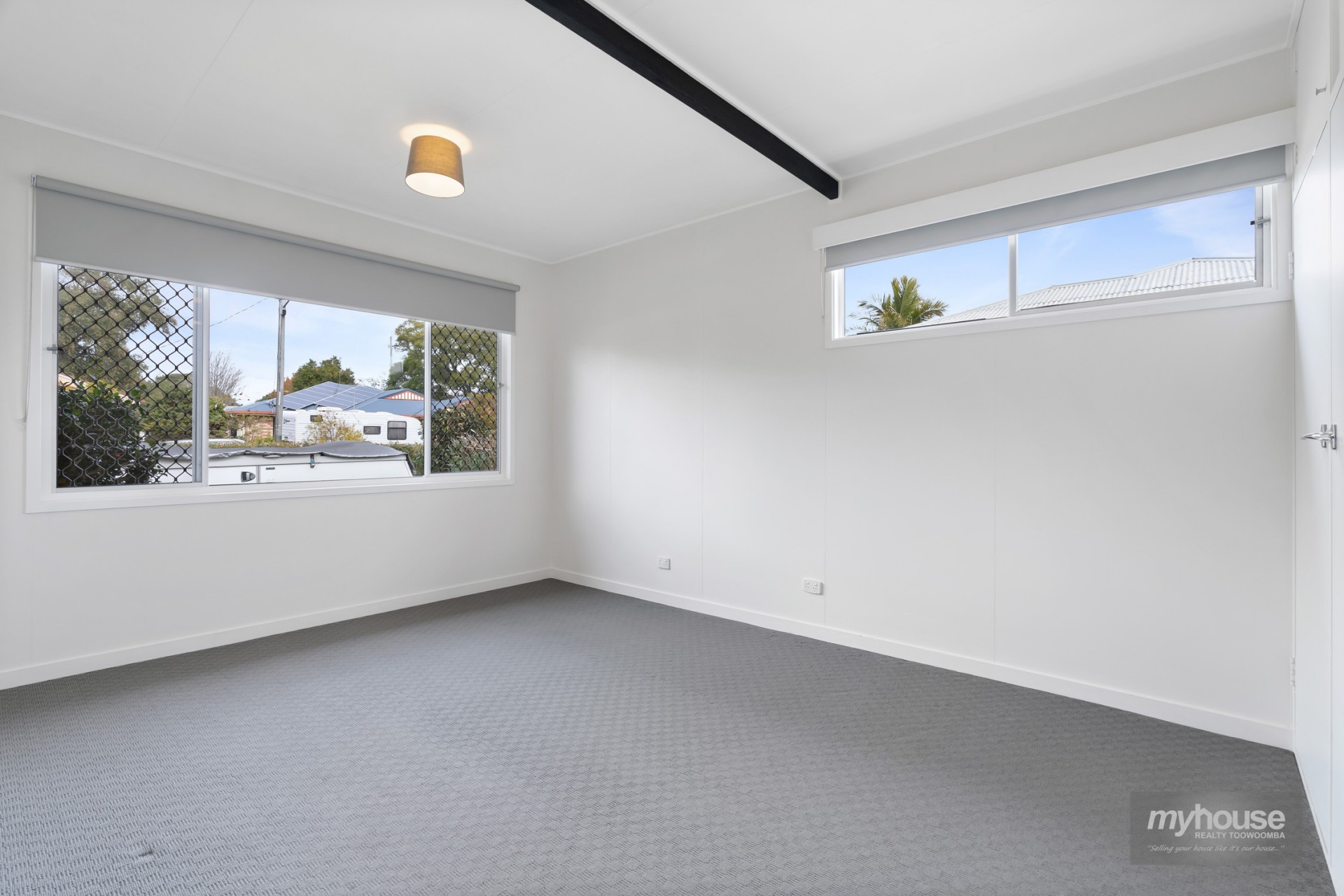 Open for inspection in Harristown