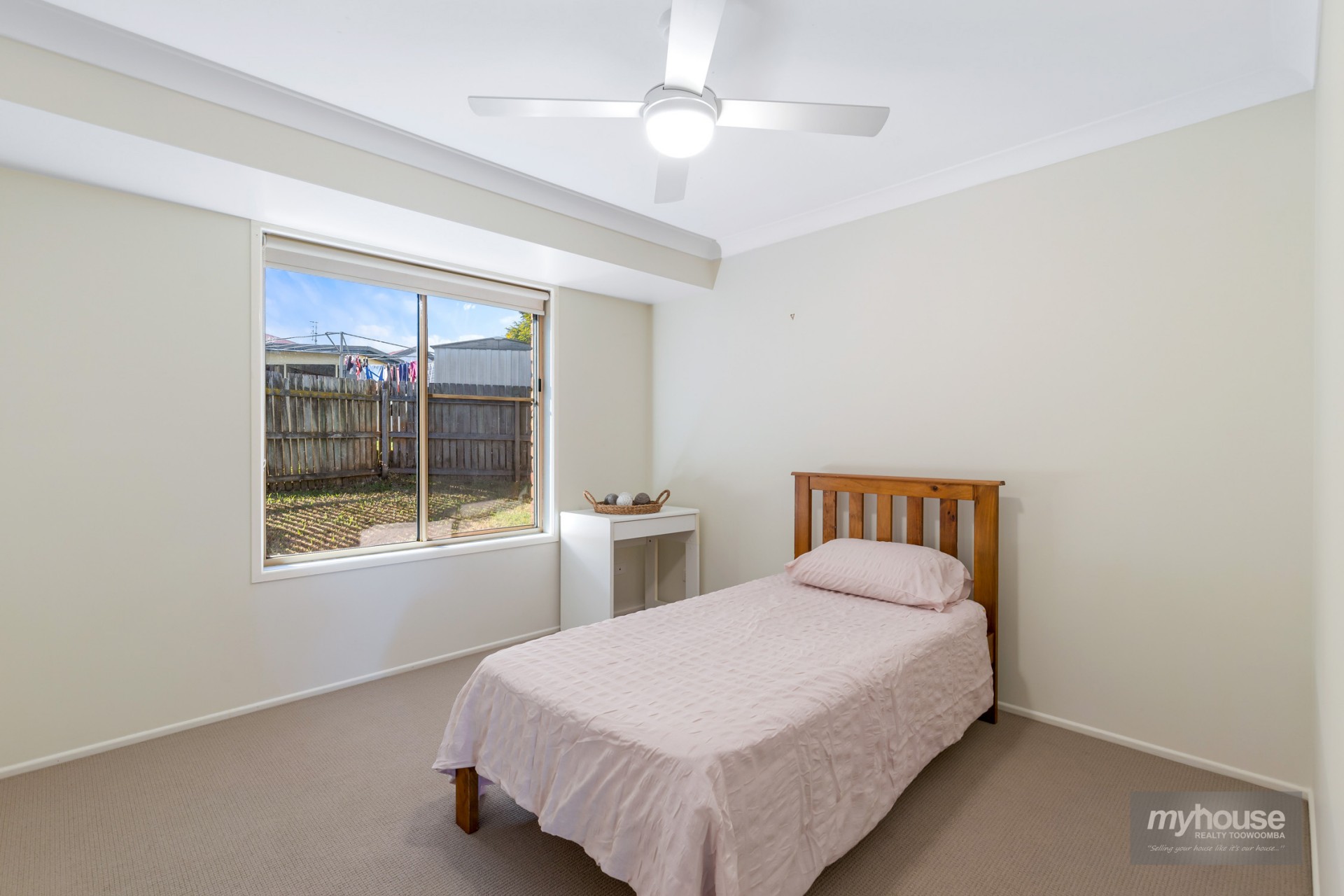 Real Estate in Glenvale