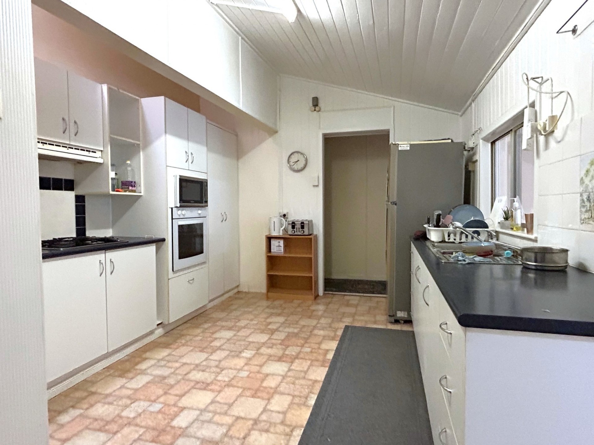 Real Estate in Harlaxton