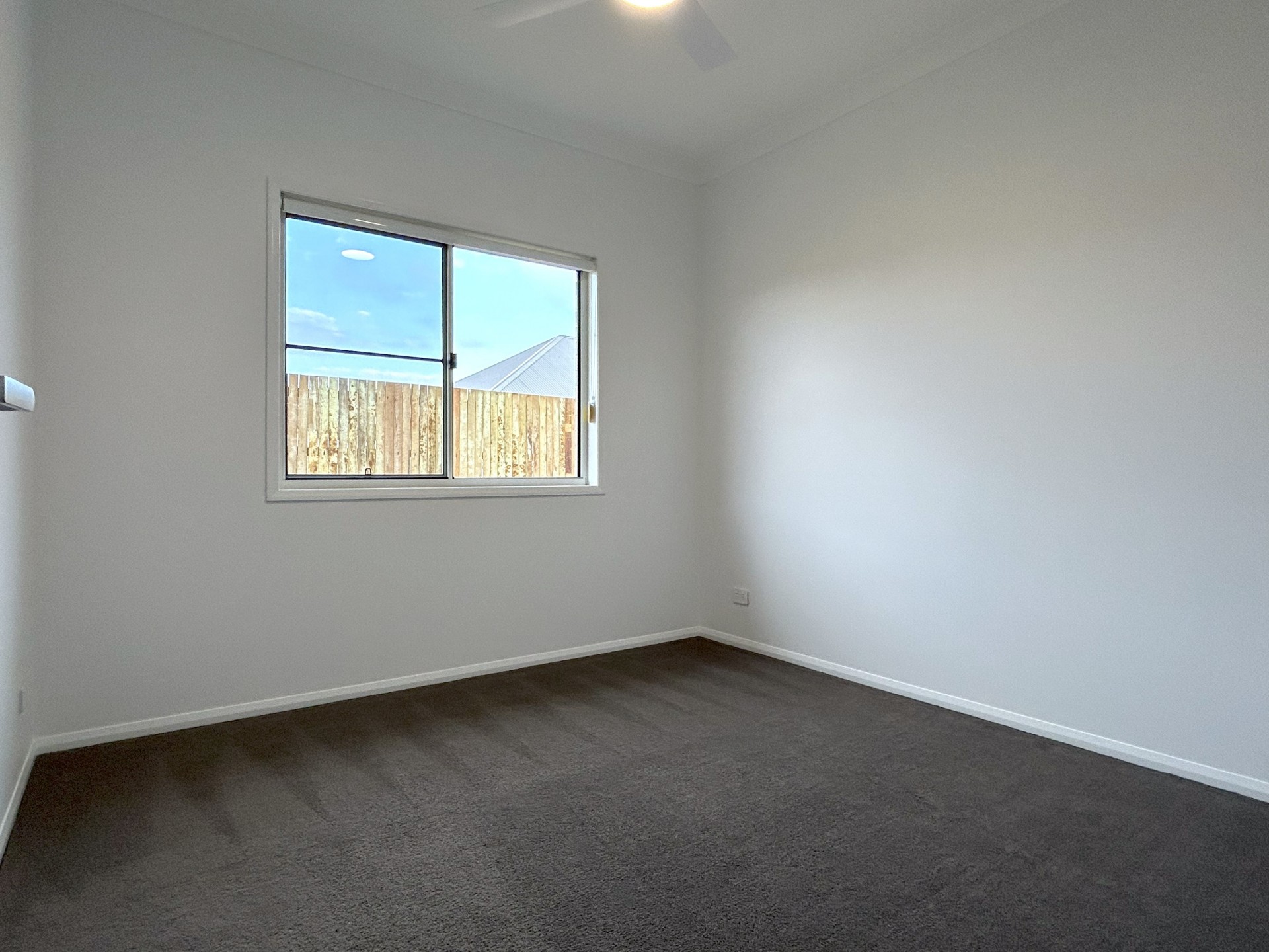 Real Estate in Glenvale