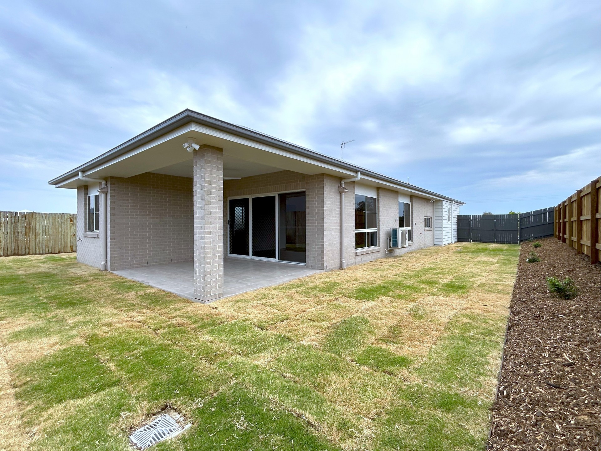 Real Estate in Glenvale