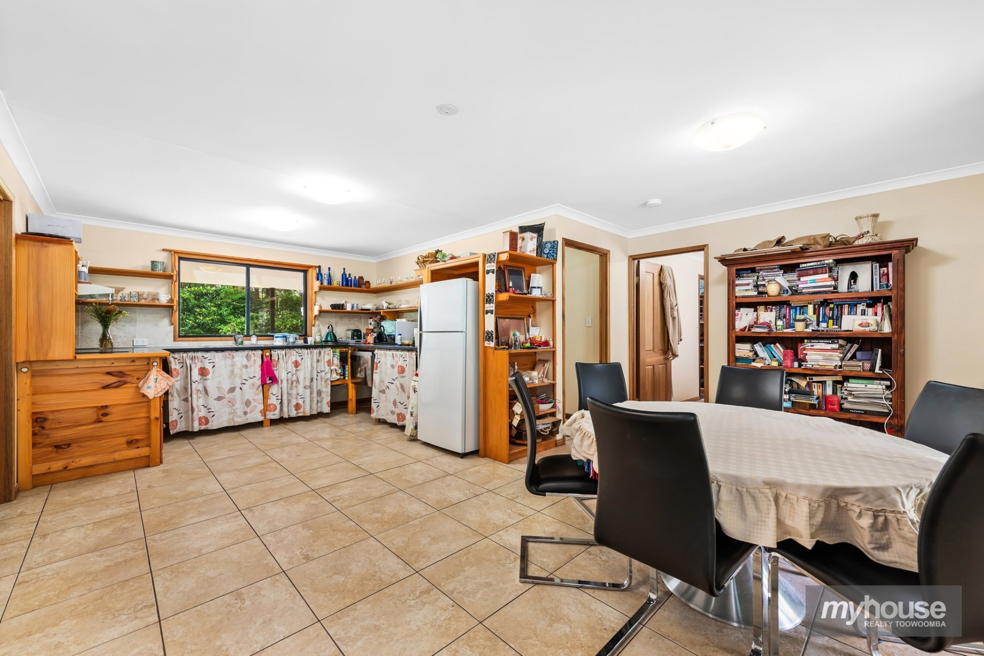 Real Estate in Cabarlah