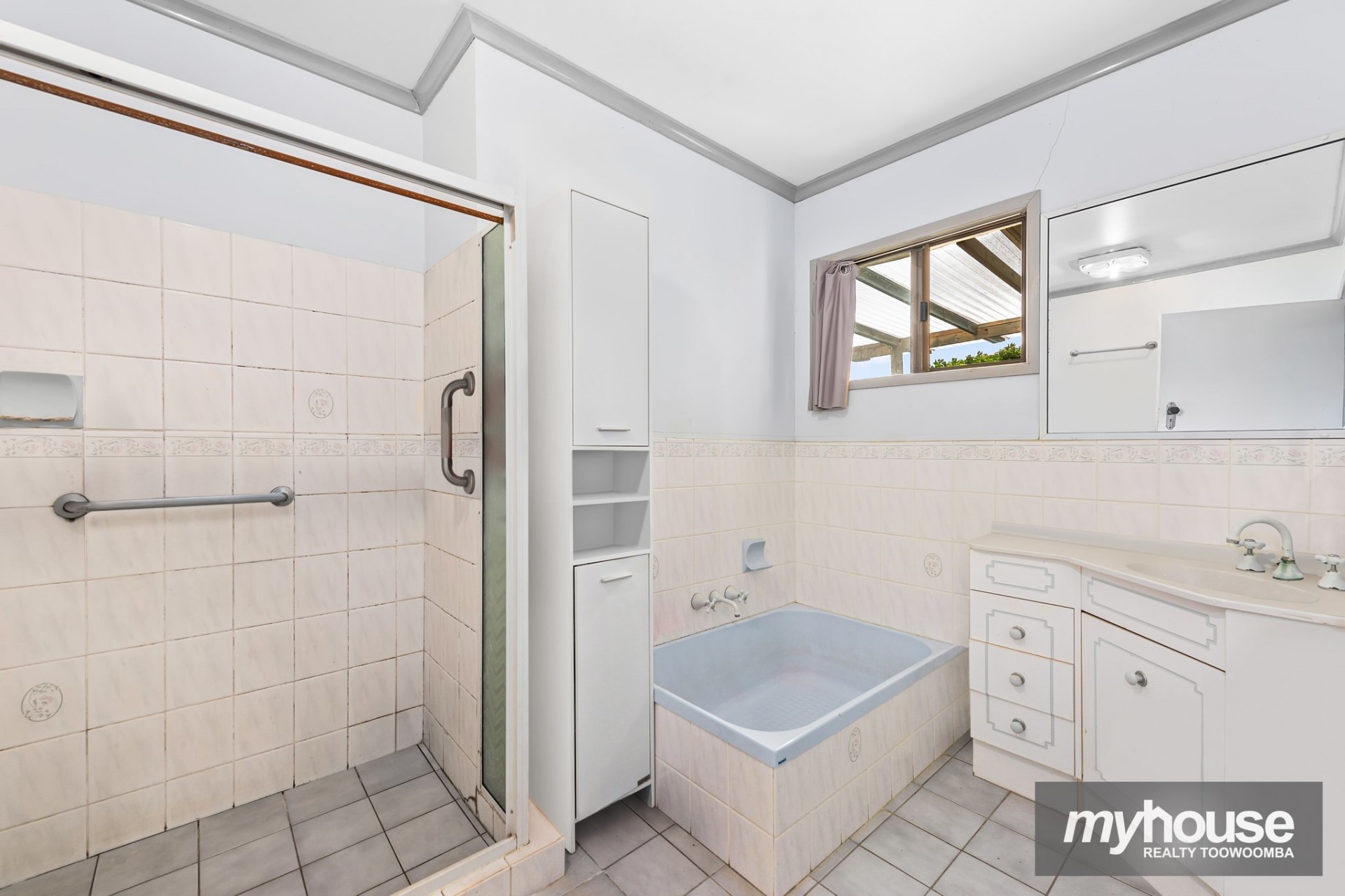 Open for inspection in Newtown