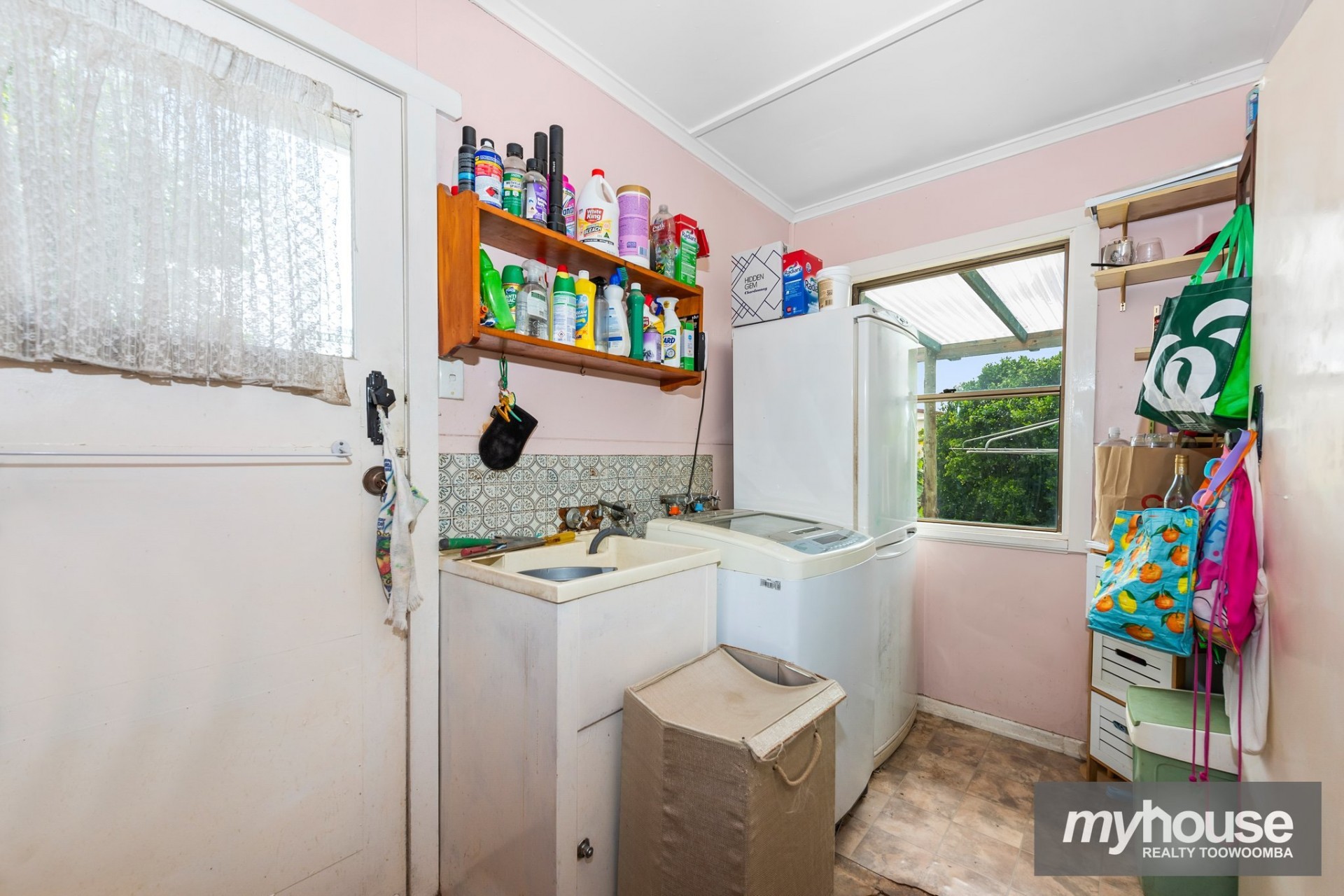 Real Estate in Newtown