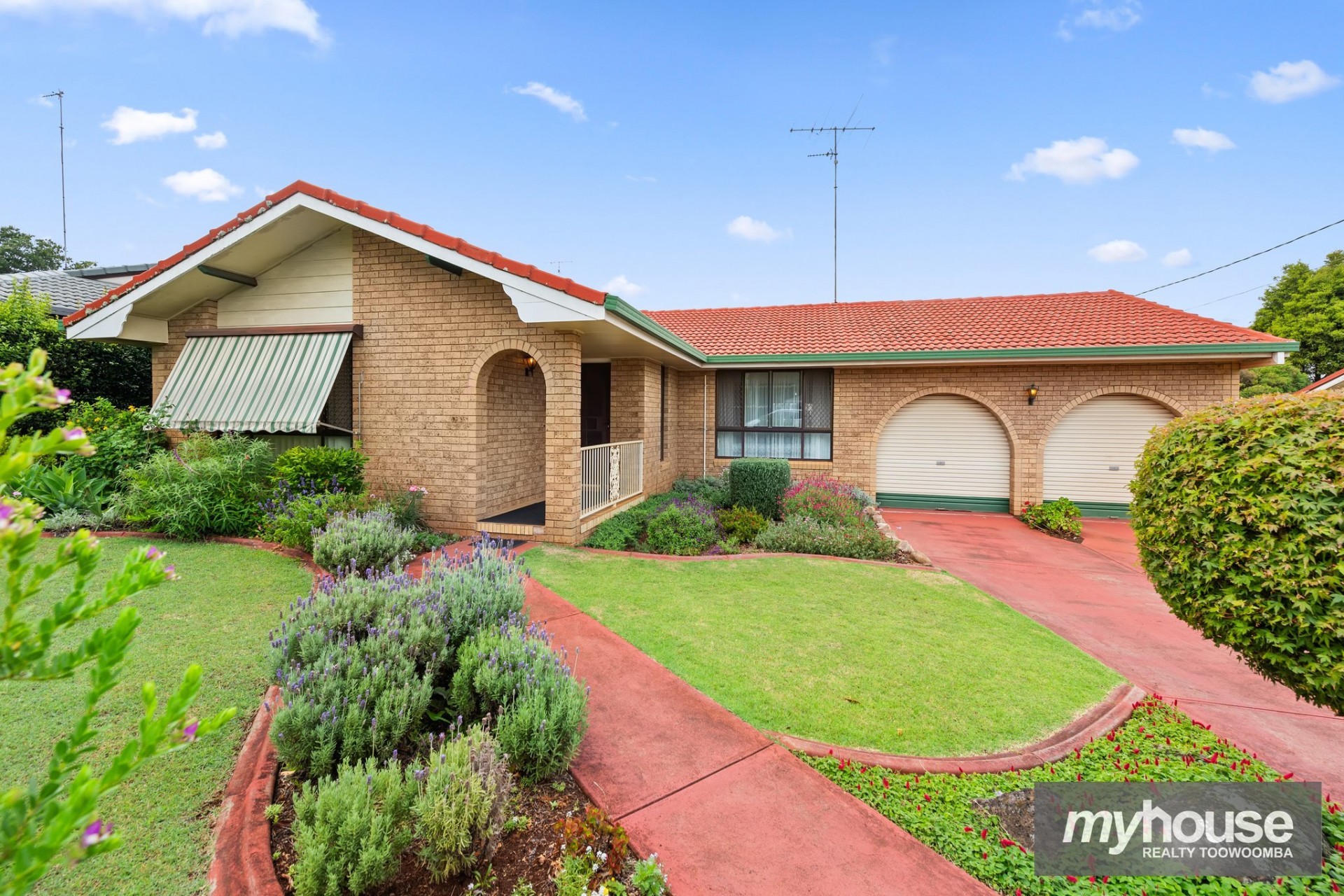 Property For Sale in Wilsonton