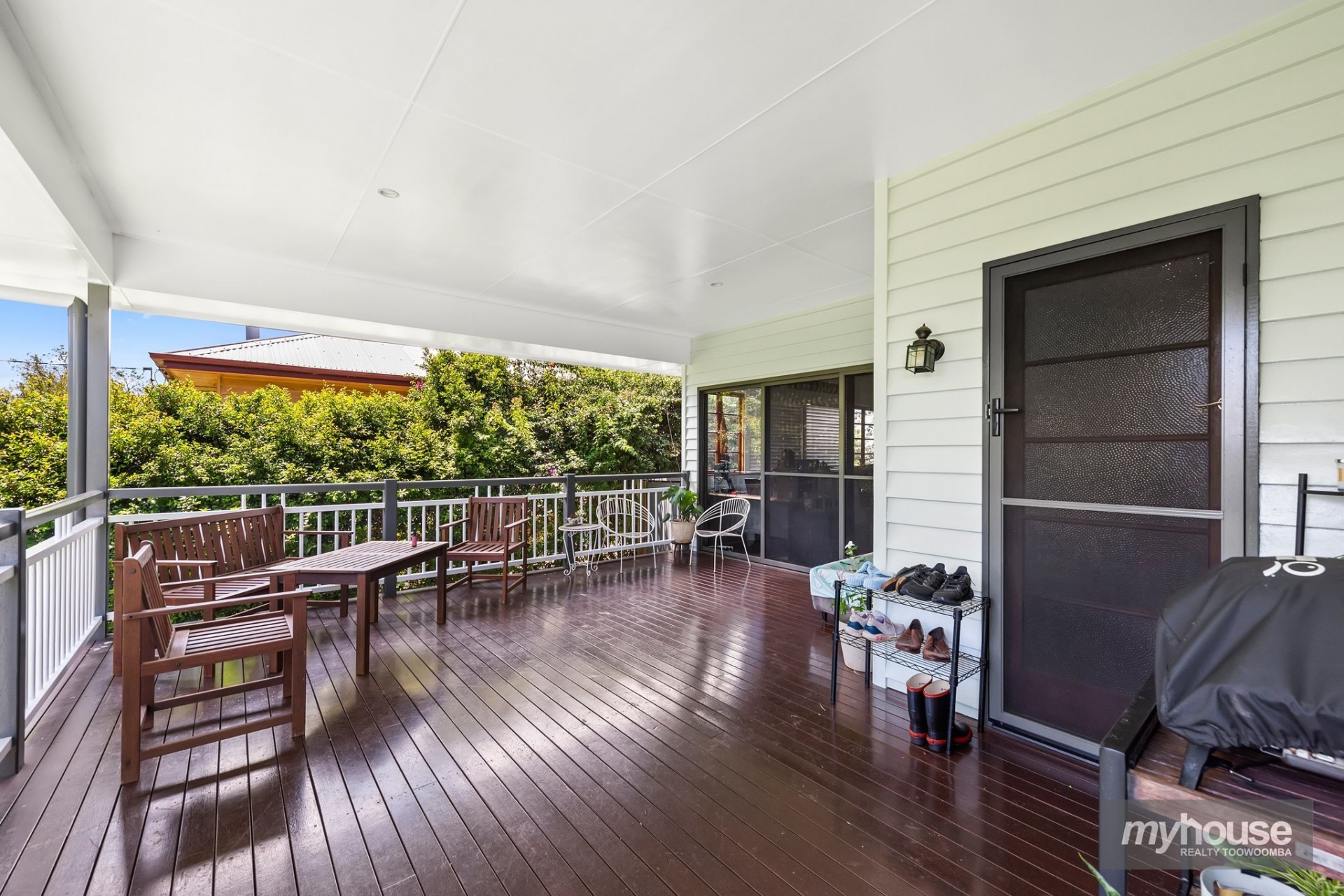 Harlaxton real estate For Sale